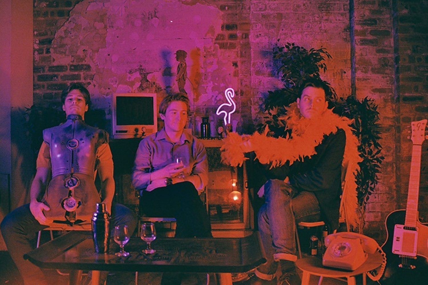 Eyesore & The Jinx have released their cautionary tale about ill-considered change and dodgy haircuts, 'Accidental Weller'