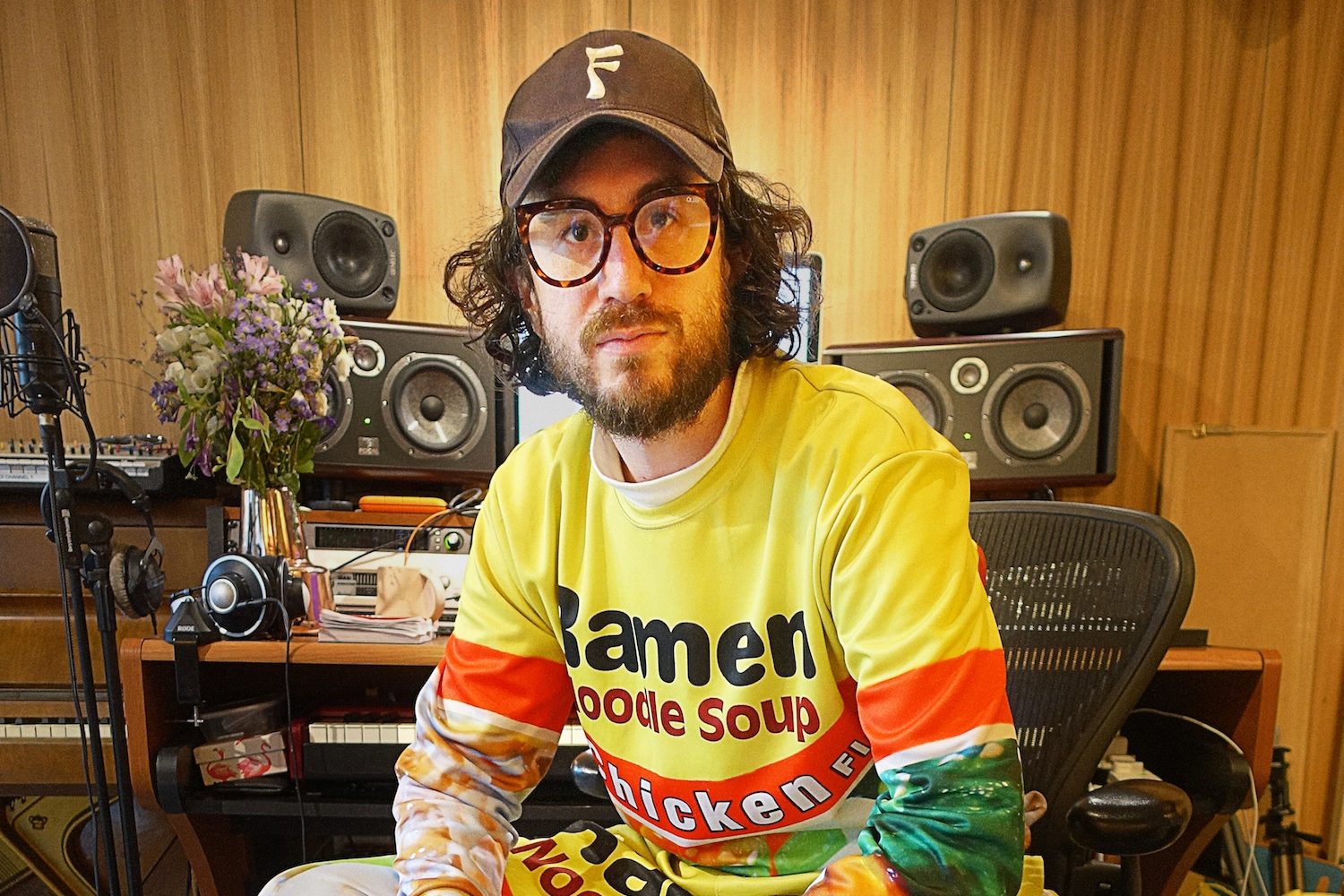 Fryars has returned with new track ‘Virtual Reality Games’, featuring Rae Morris