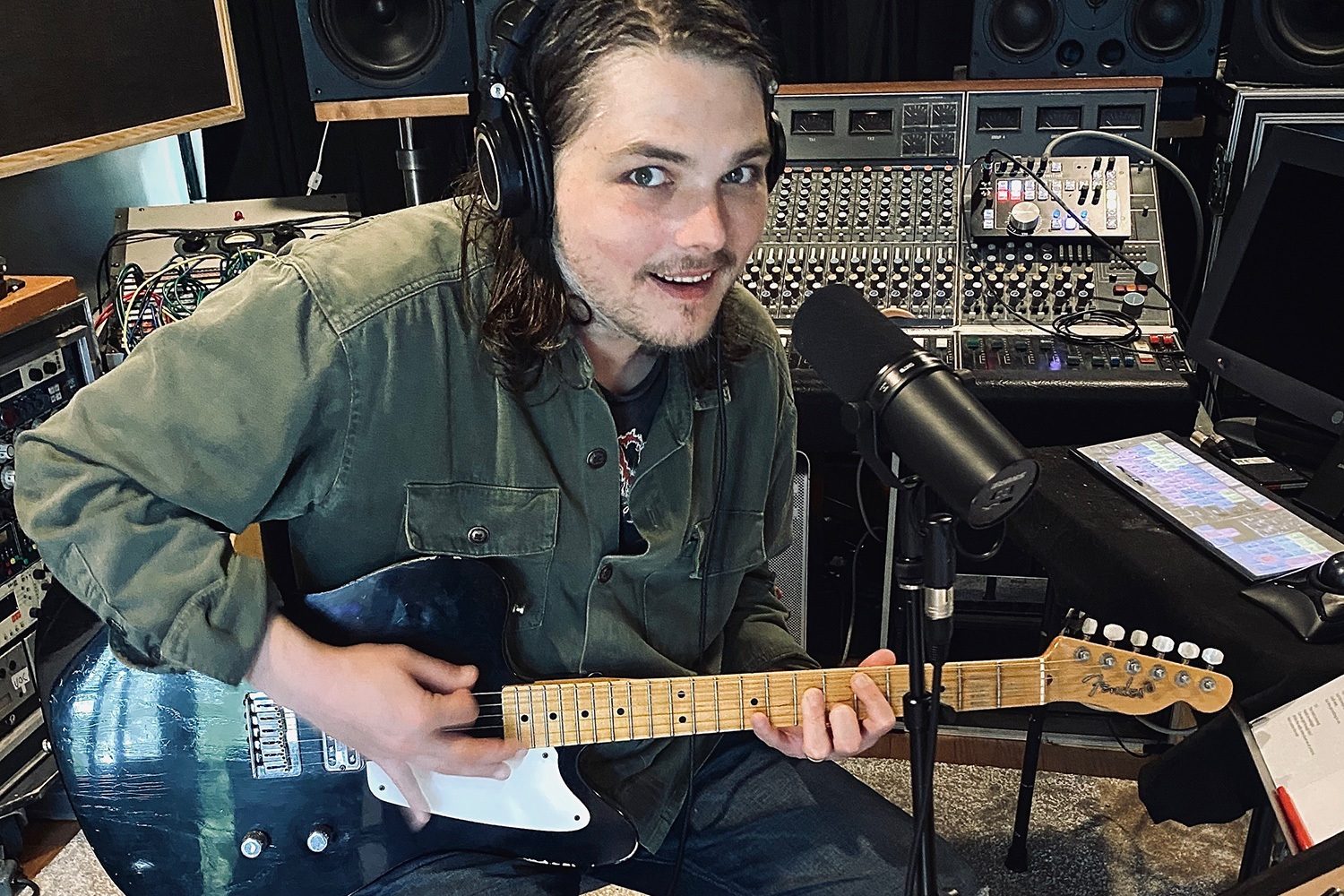 Gerard Way has dropped a new single to launch the second season of The Umbrella Academy