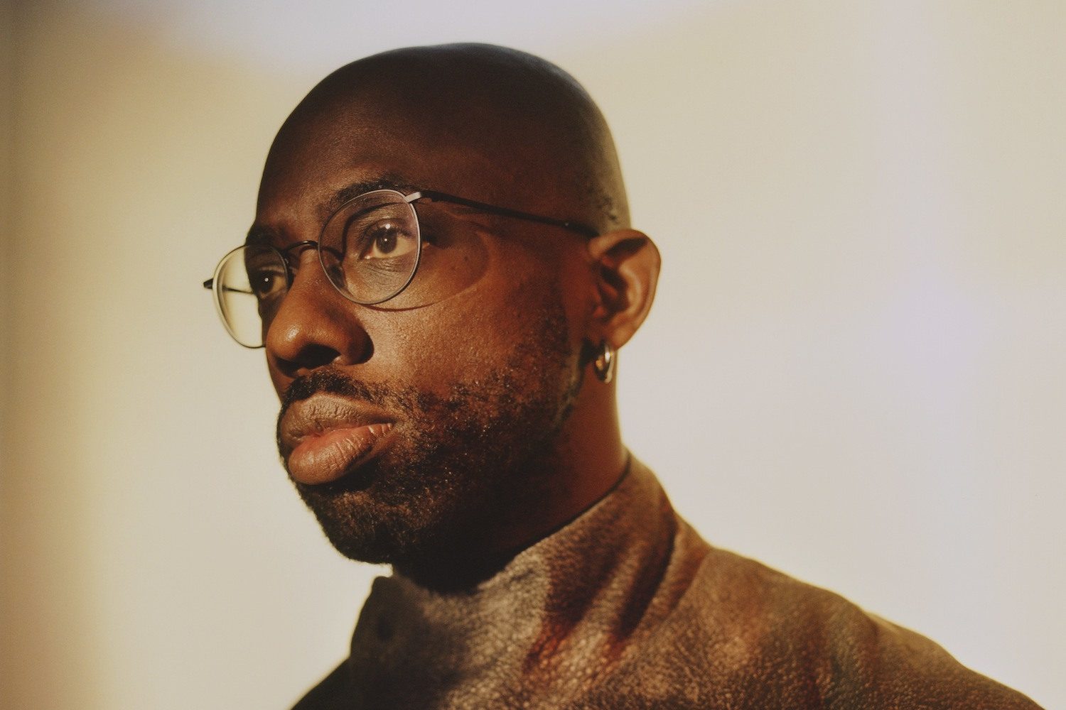 Ghostpoet has dropped a brand new track with ‘Bruised Fruit’