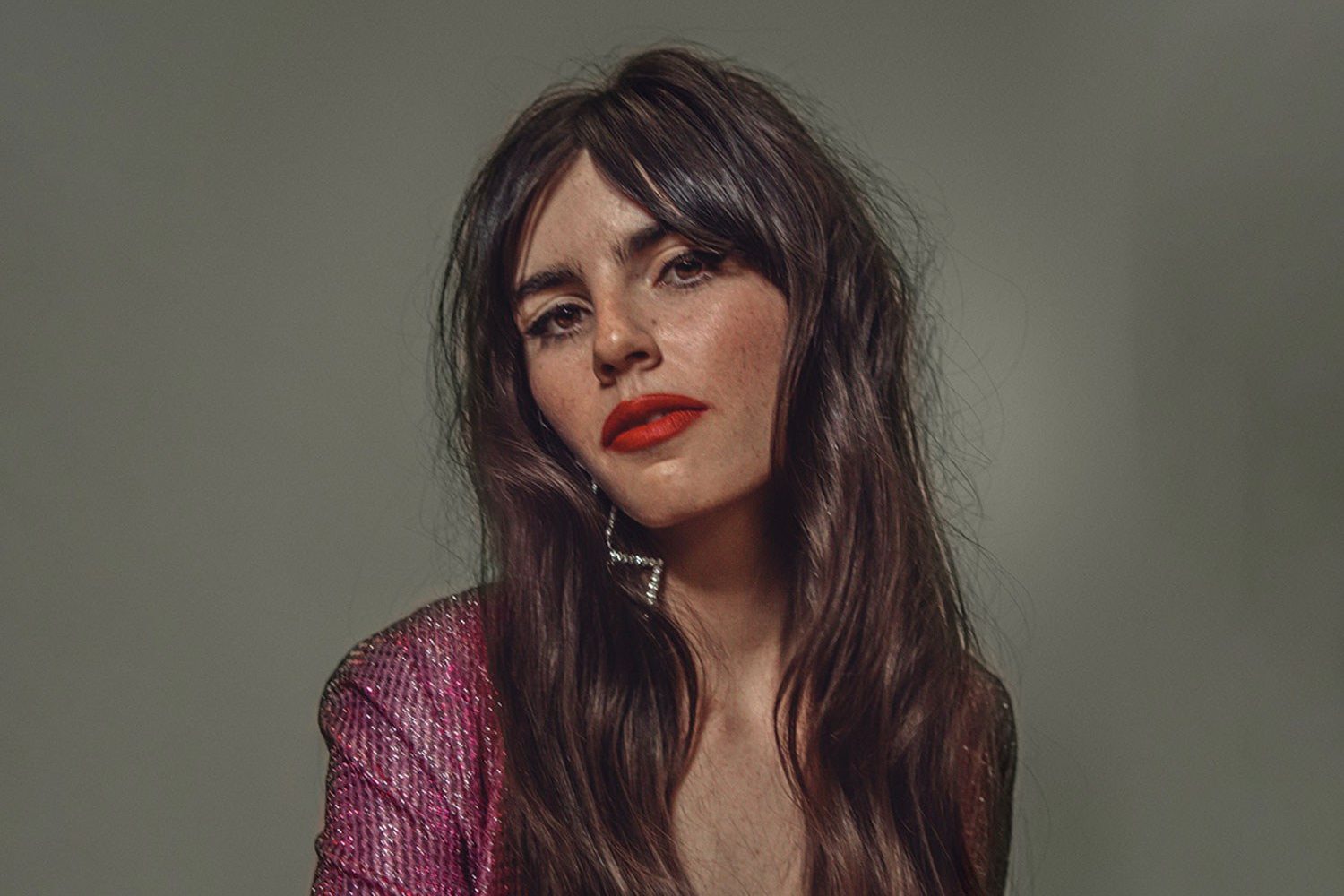 Hazel English will release her debut album this April