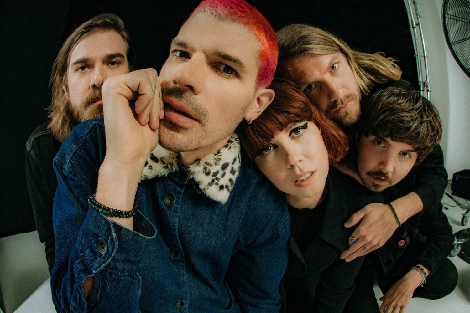 Grouplove are back with a joyful new single, 'Deleter'