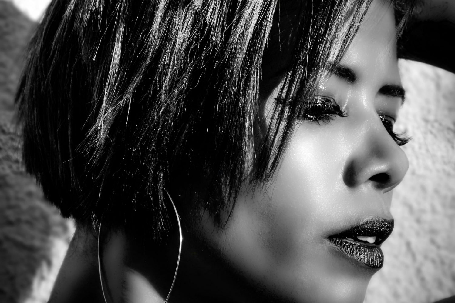 Kelis is celebrating her debut album 'Kaleidoscope' with a 20th-anniversary tour