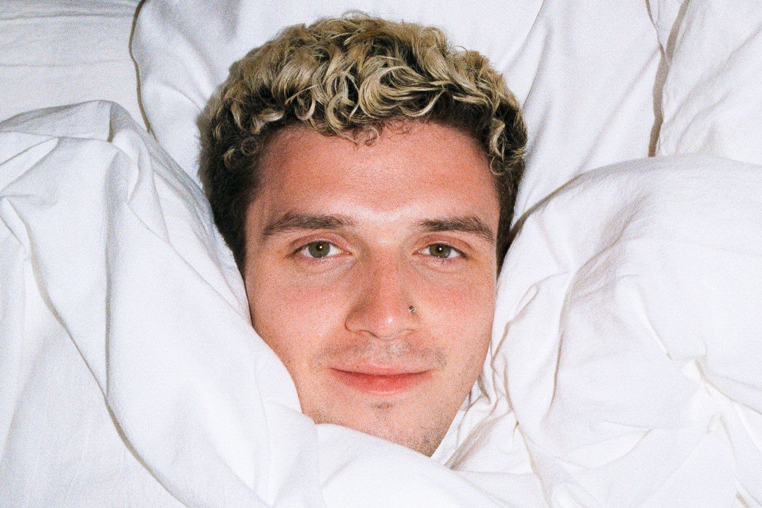 Lauv has dropped a brand new surprise EP, 'Without You'