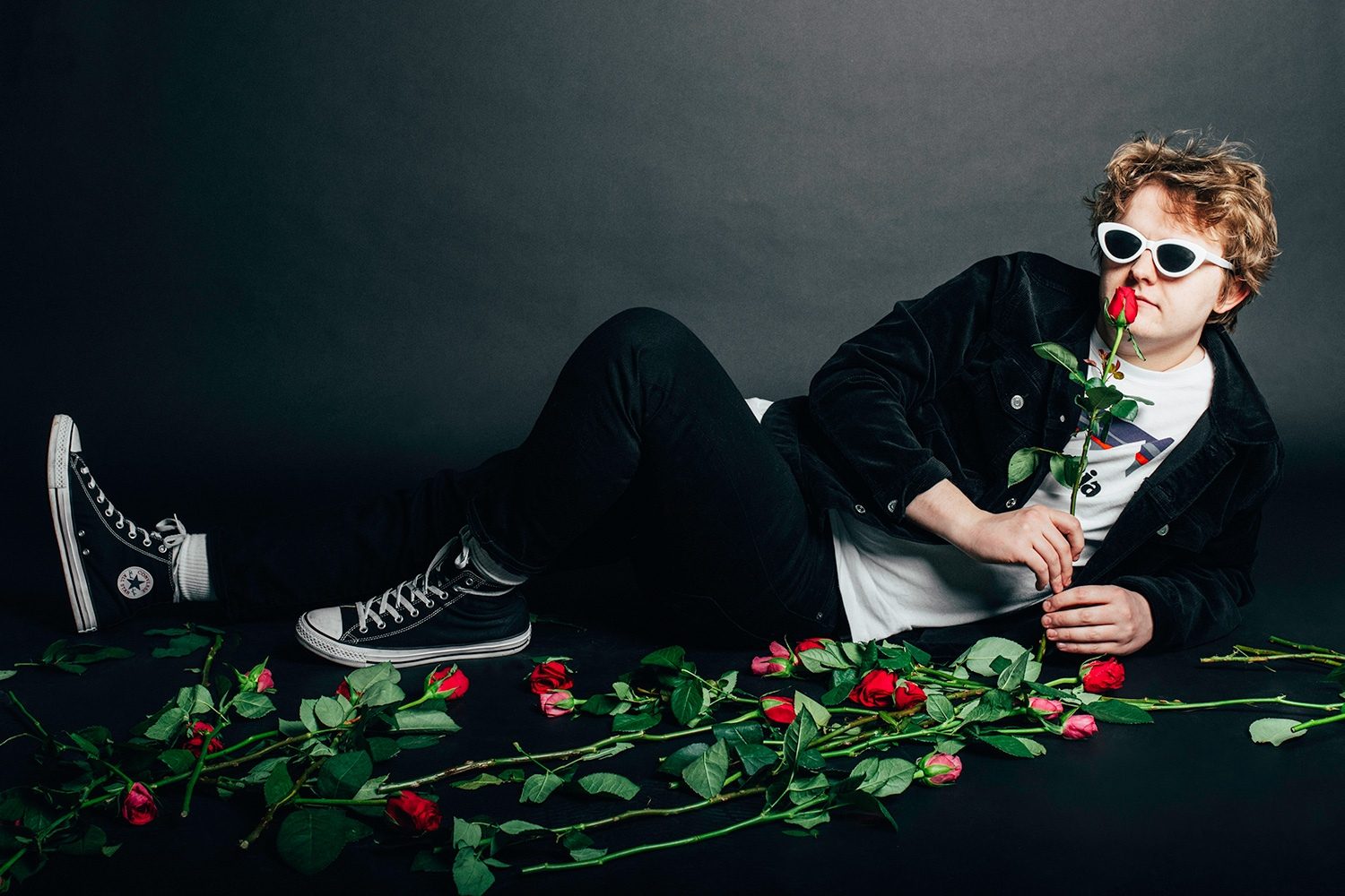 Lewis Capaldi has released an EP, featuring new single 'Bruises'