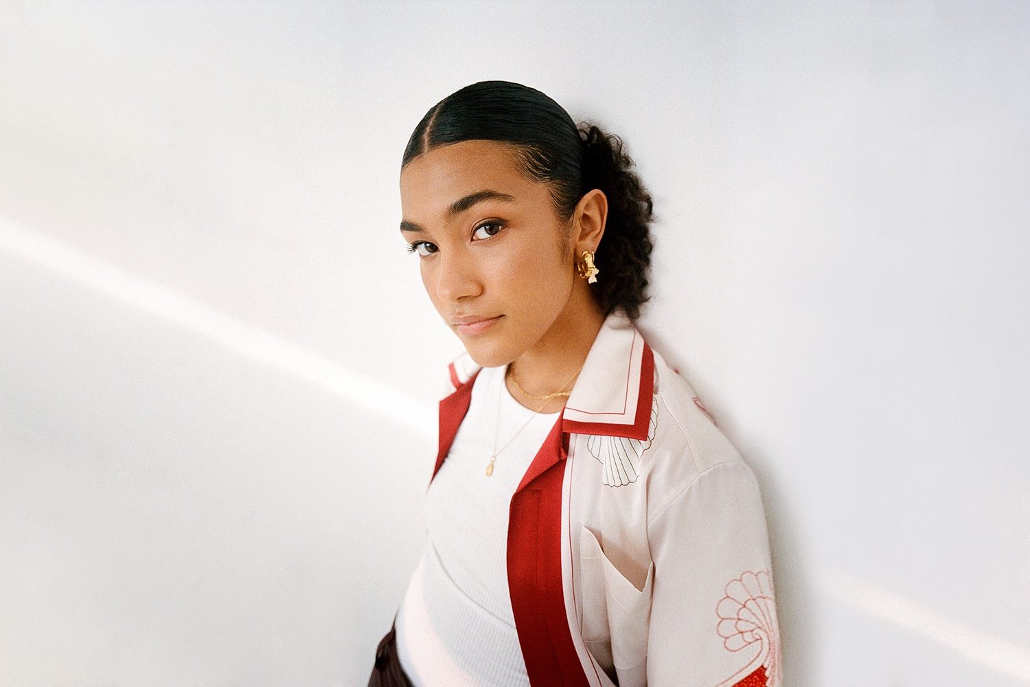 Olivia Dean has shared a super glam video for 'The Hardest Part', and announced a pretty unusual tour...