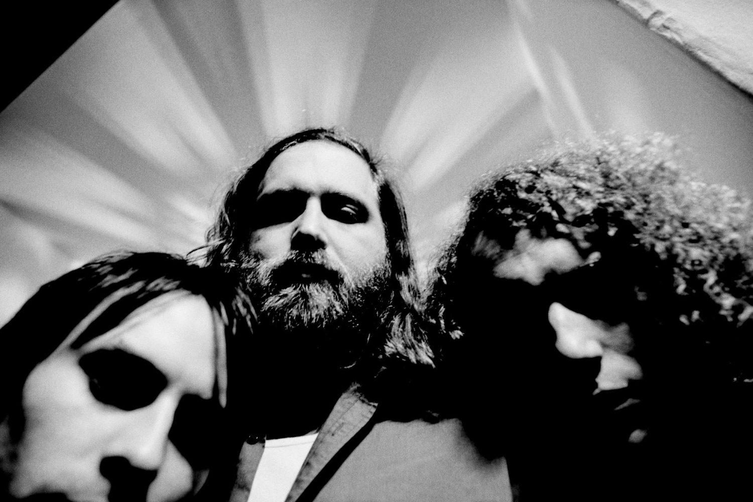 God Damn have debuted a new single, 'Hi Ho Zero'