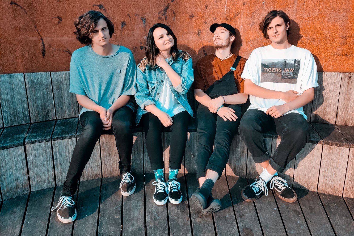 Snow Coats' new bop 'Pool Girl' is the legitimate feel good hit of the summer