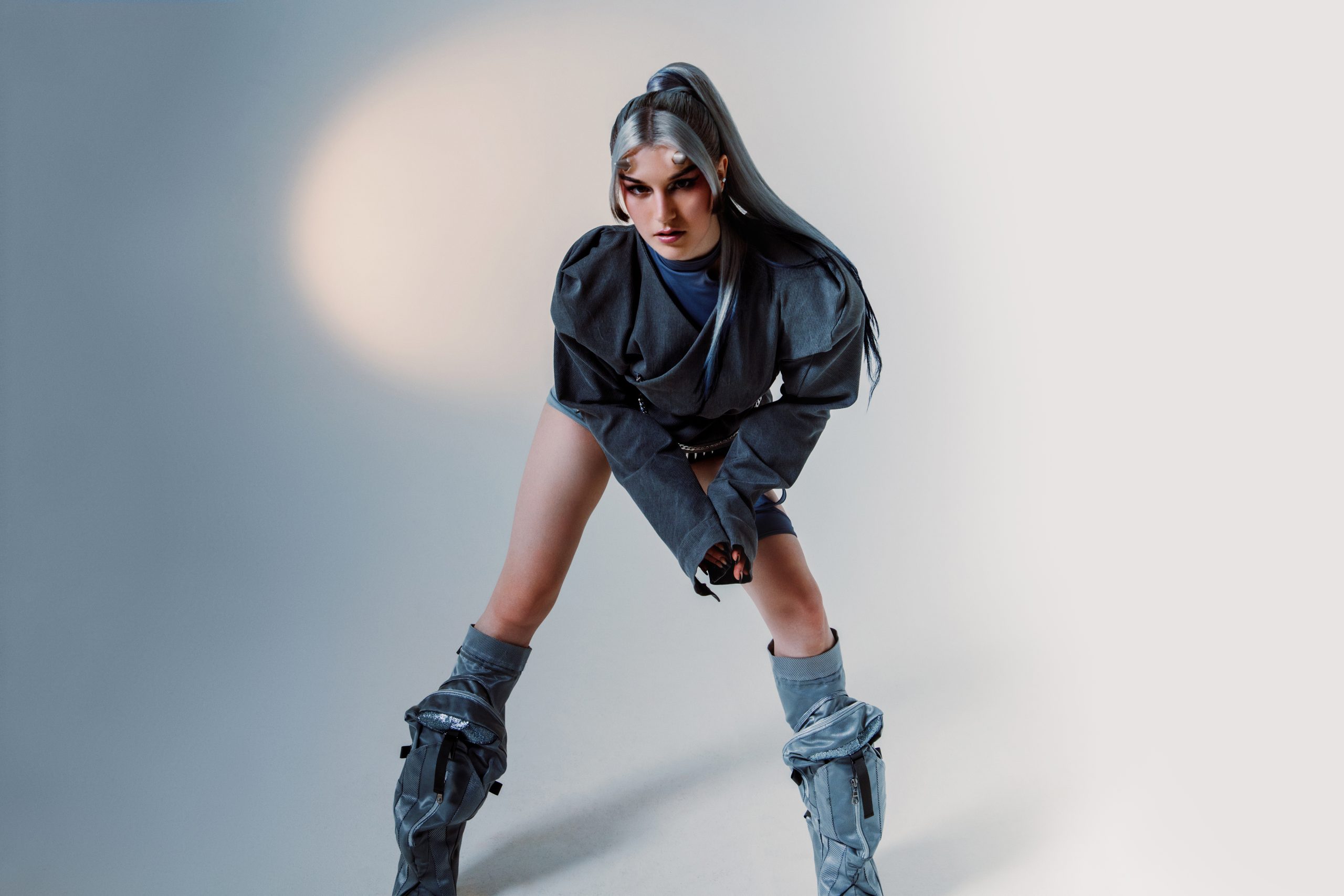 twst has dropped a brand new track, ‘Chandeliers, Bullets and Guns’