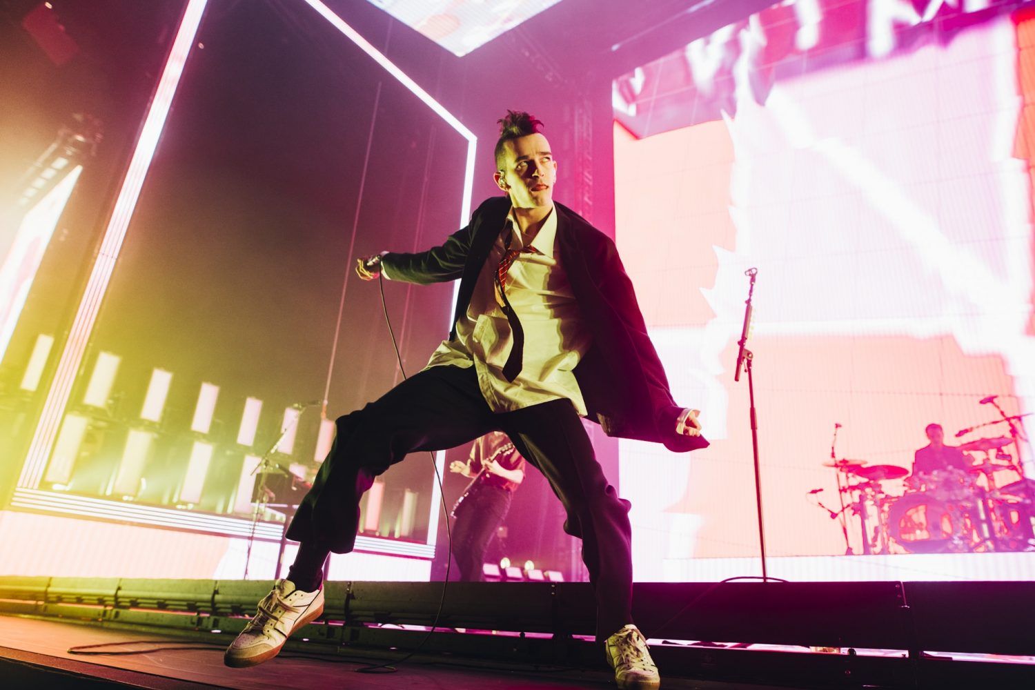 The 1975 have dropped 'Notes On A Conditional Form''s closing track, 'Guys'