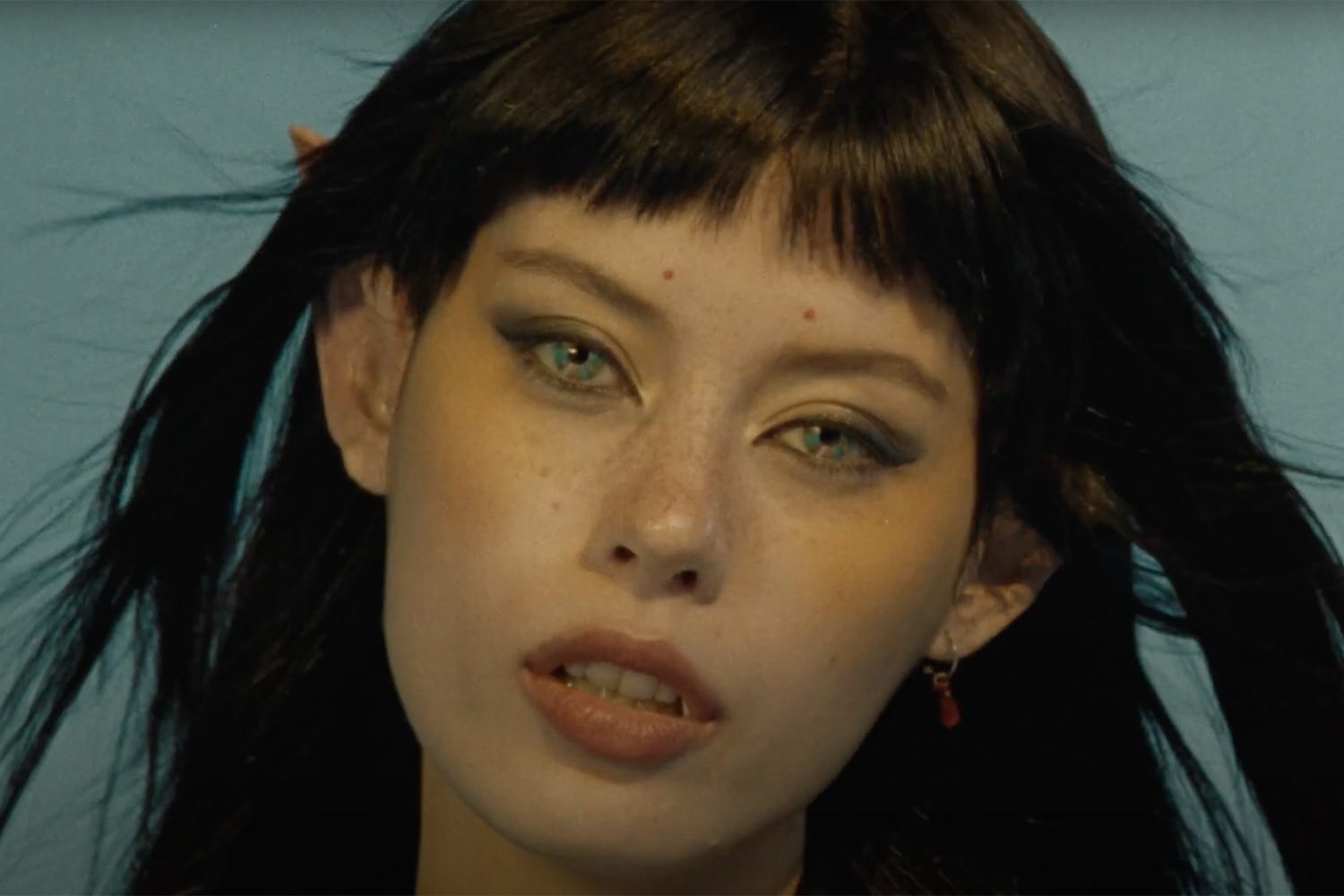 Alissic has unleashed her debut single 'Like' with a quirky new video