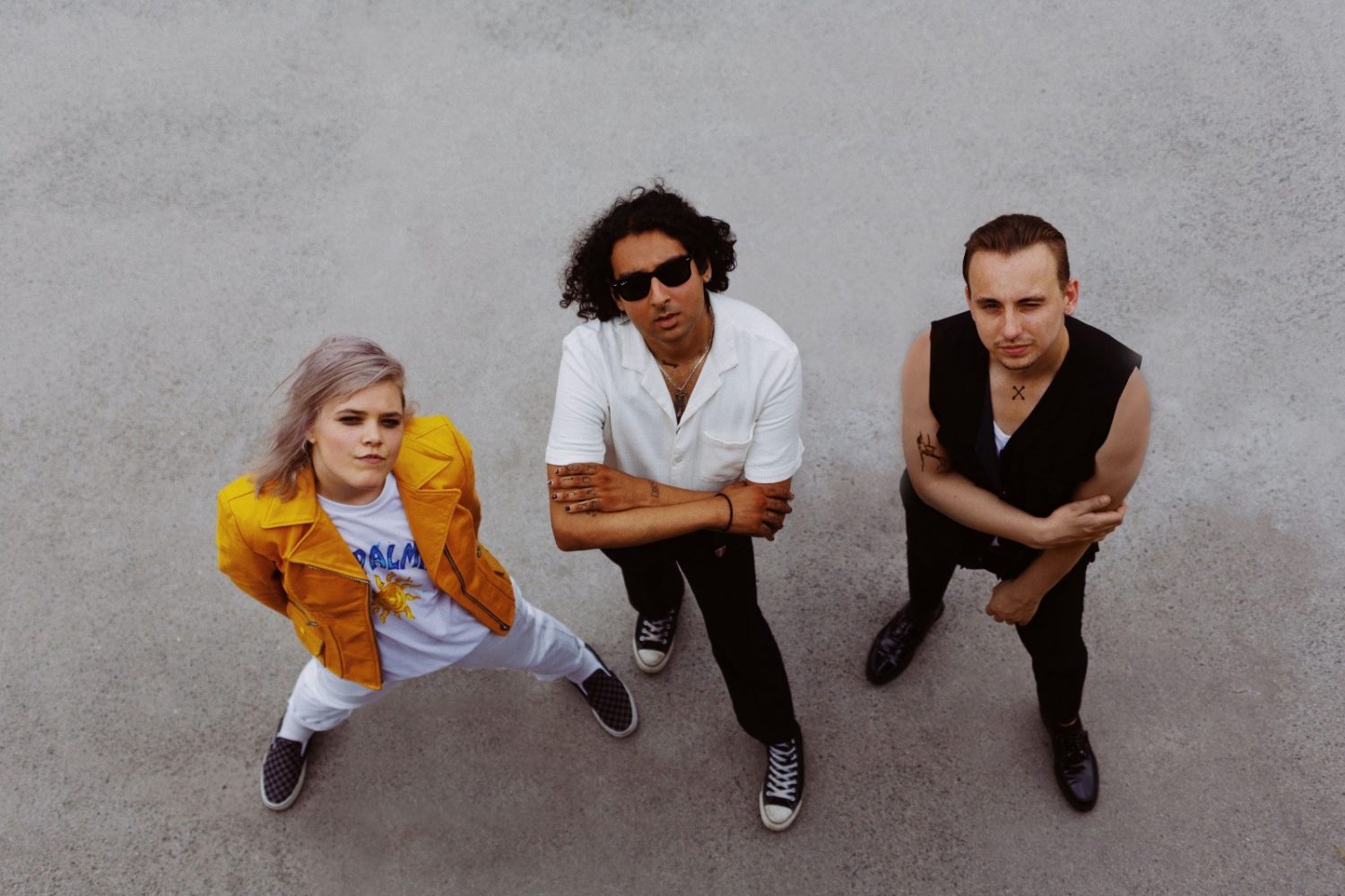 Bloxx are teasing their debut album with new track 'Thinking About Yourself': "It's a bit of a fuck you"