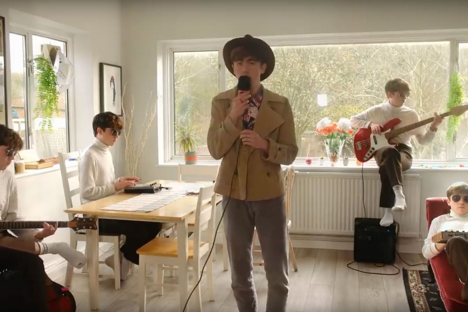 Declan McKenna cloned himself for his Sunday Brunch performance