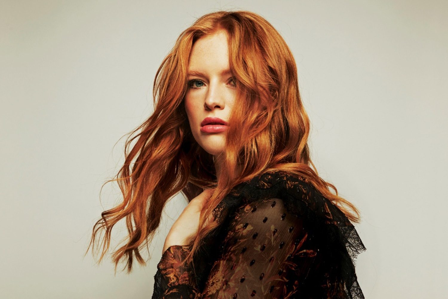 Freya Ridings has booked a big old headline tour for November