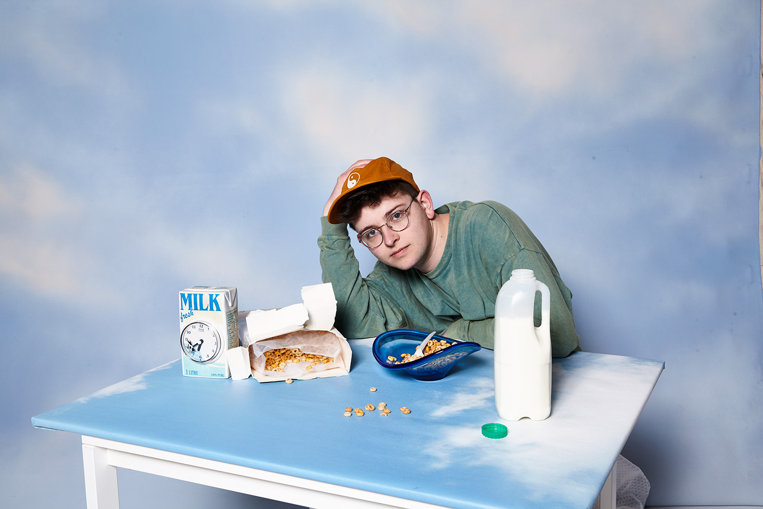 George Moir makes some truly terrible ice lollies in his new video for 'Patio'