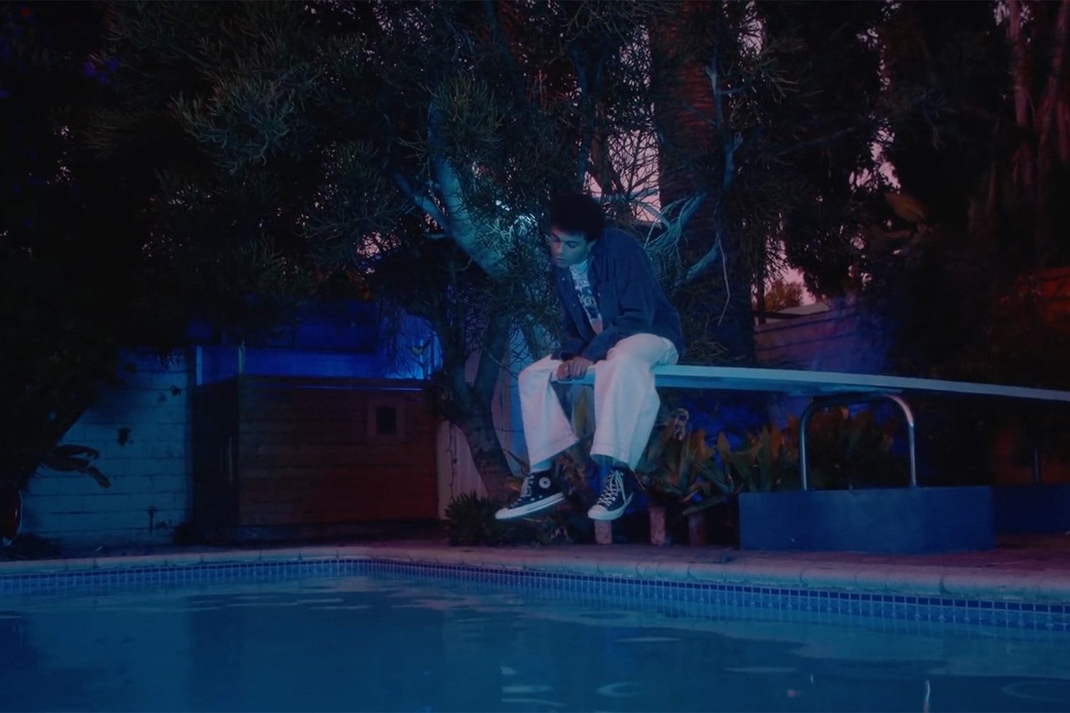 Isaac Dunbar has shared his new track 'love, or the lack thereof', and announced a new EP