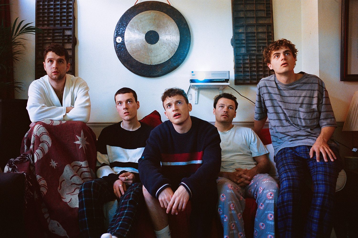 Junodream are offering to be a 'Travel Guide' with their new track