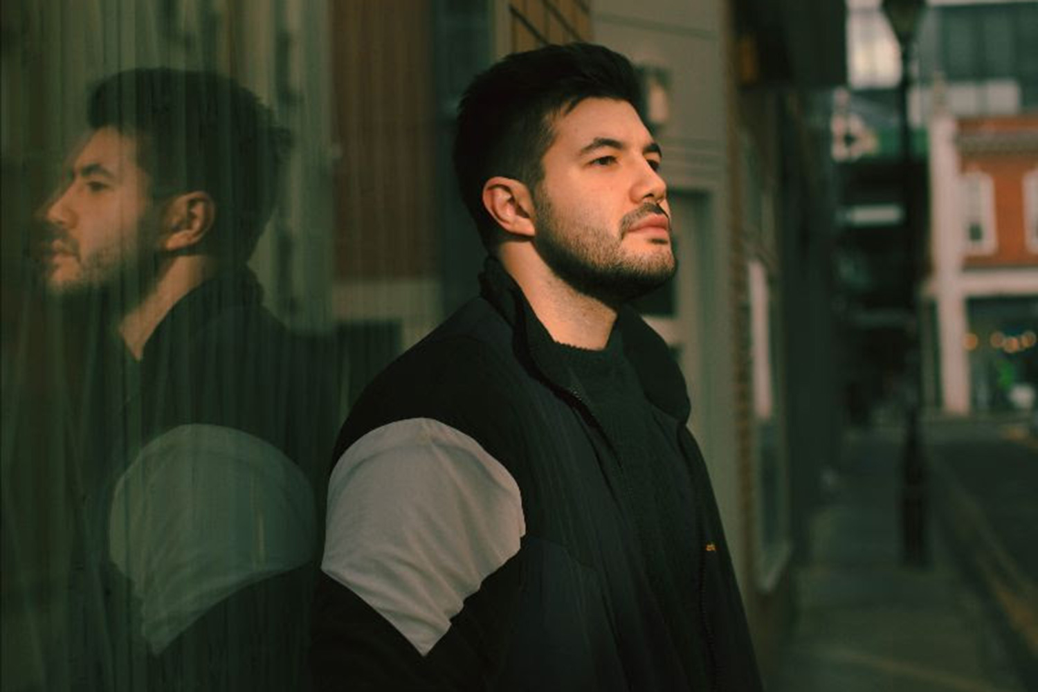 KNIGHT has dropped his smooth new bedroom pop bop, 'Chemtrail'