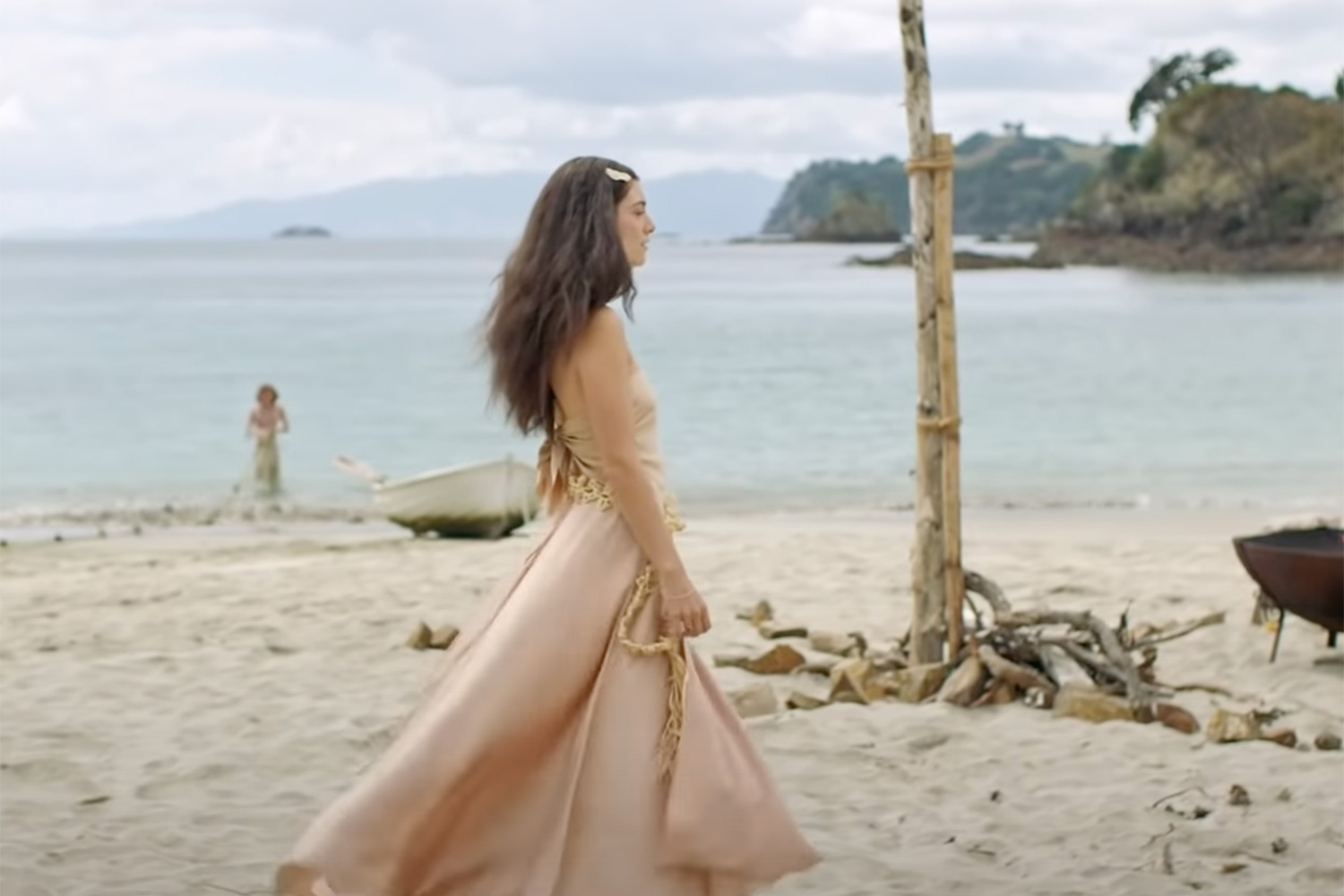 Lorde has shared a dramatic self-directed video for 'Fallen Fruit'