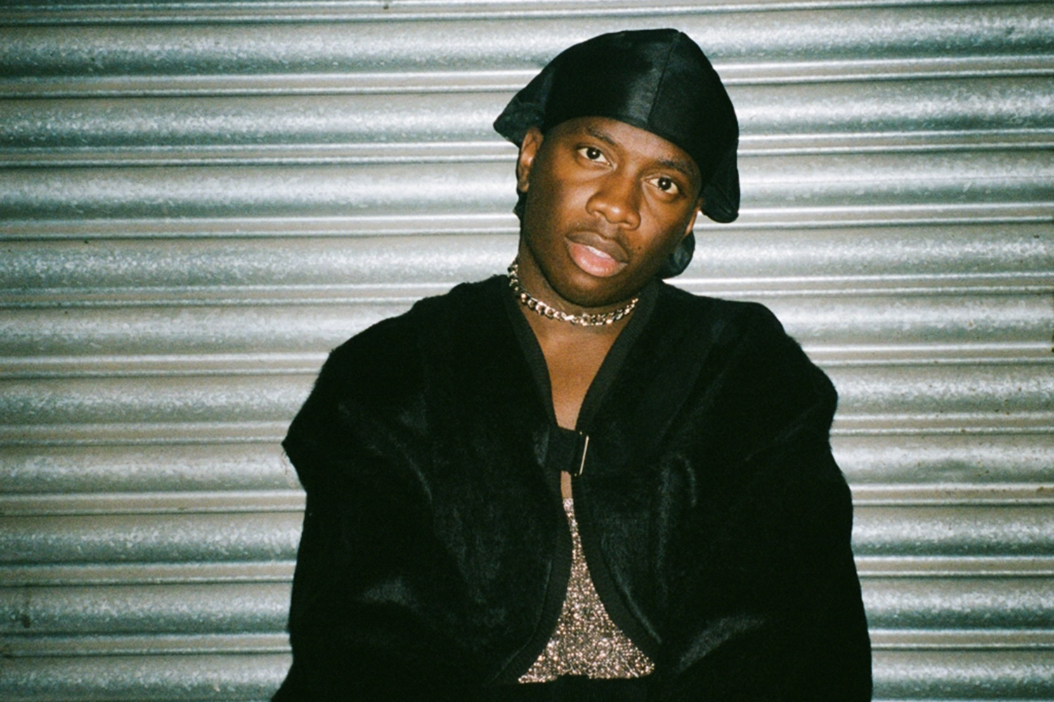 Master Peace has dropped his playful new punk track, 'Shakedown'