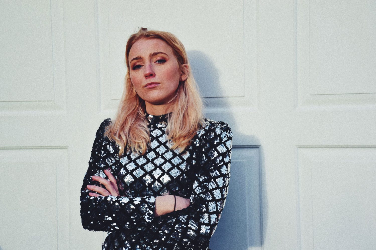 SKIA has dropped her third single, and announced debut EP 'Apricot'