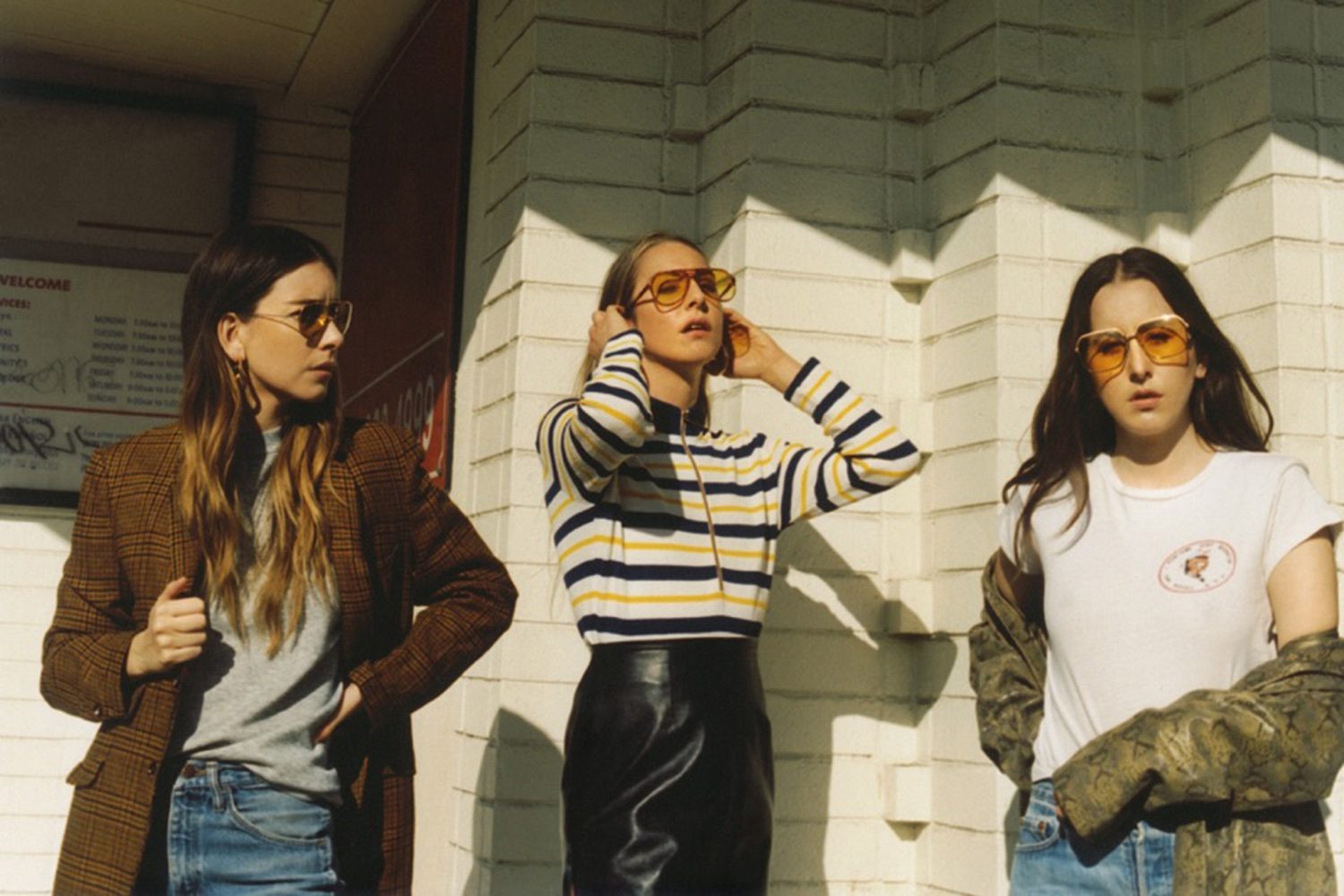 Watch Haim debut their new track 'Summer Girl' live