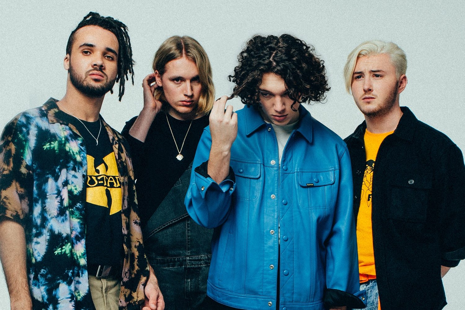 Larkins have released their new song ‘Wallflower’