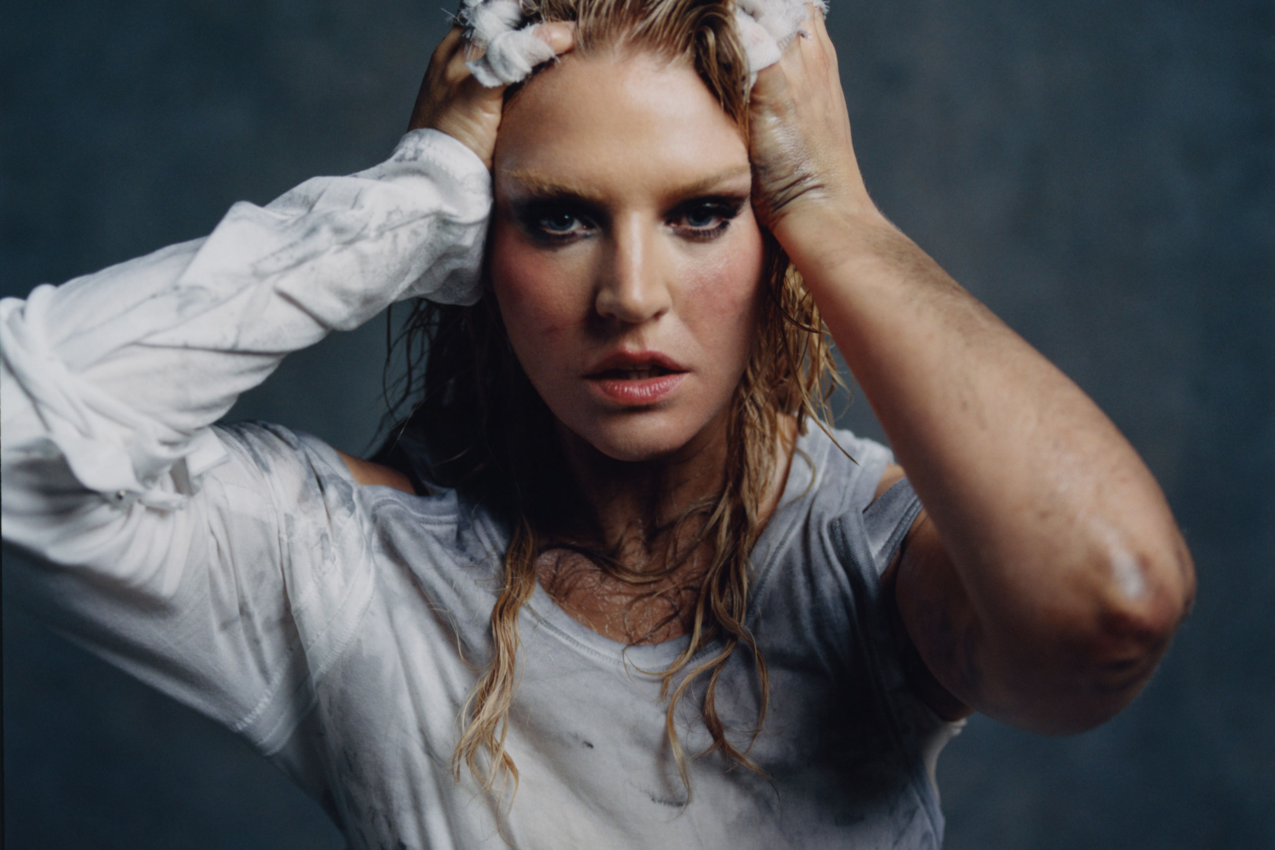 Self Esteem has announced a UK and Ireland tour in support of new album 'A Complicated Woman'