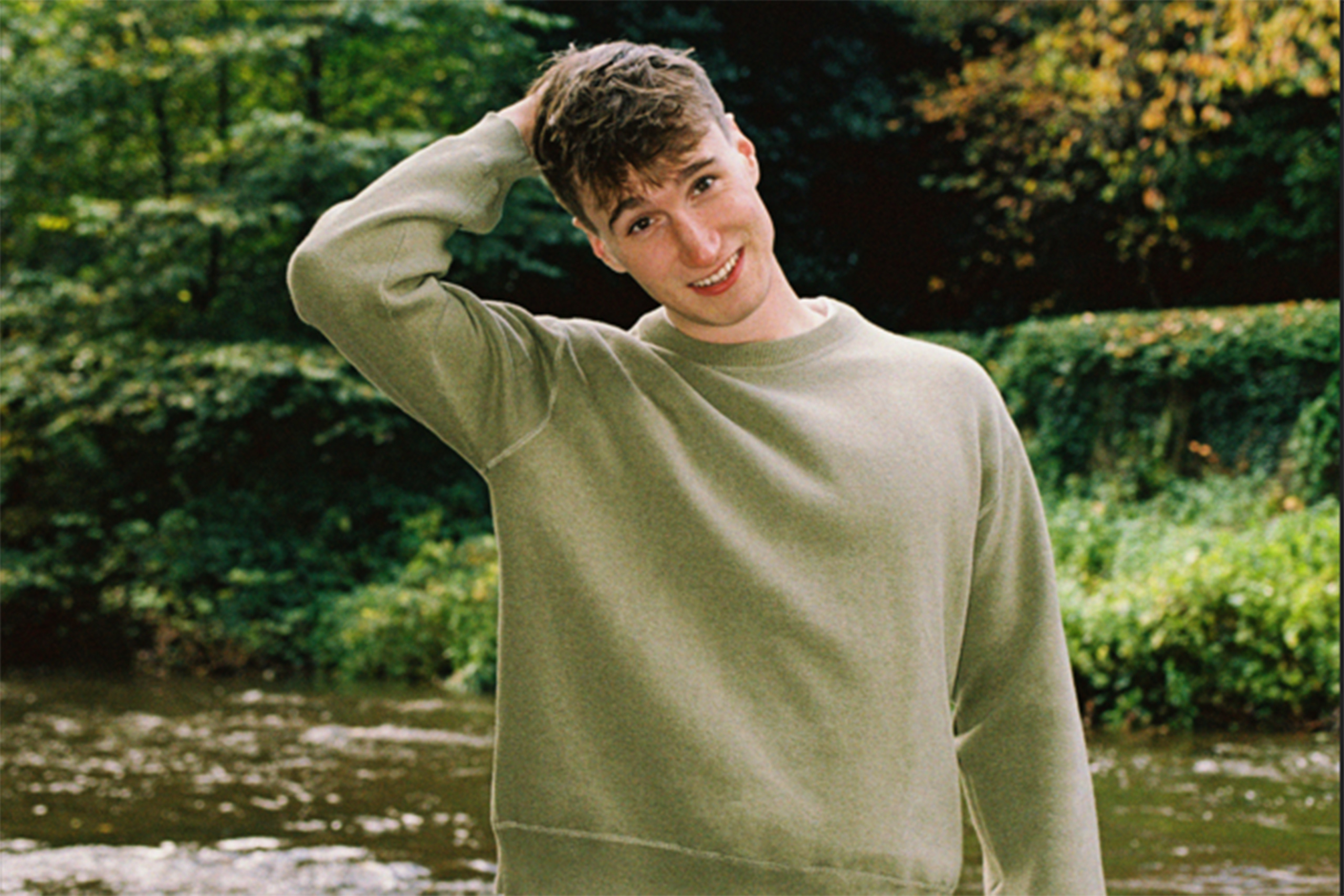 Calum Bowie has dropped his debut EP 'Through The Window' featuring new single 'Your Anthem'