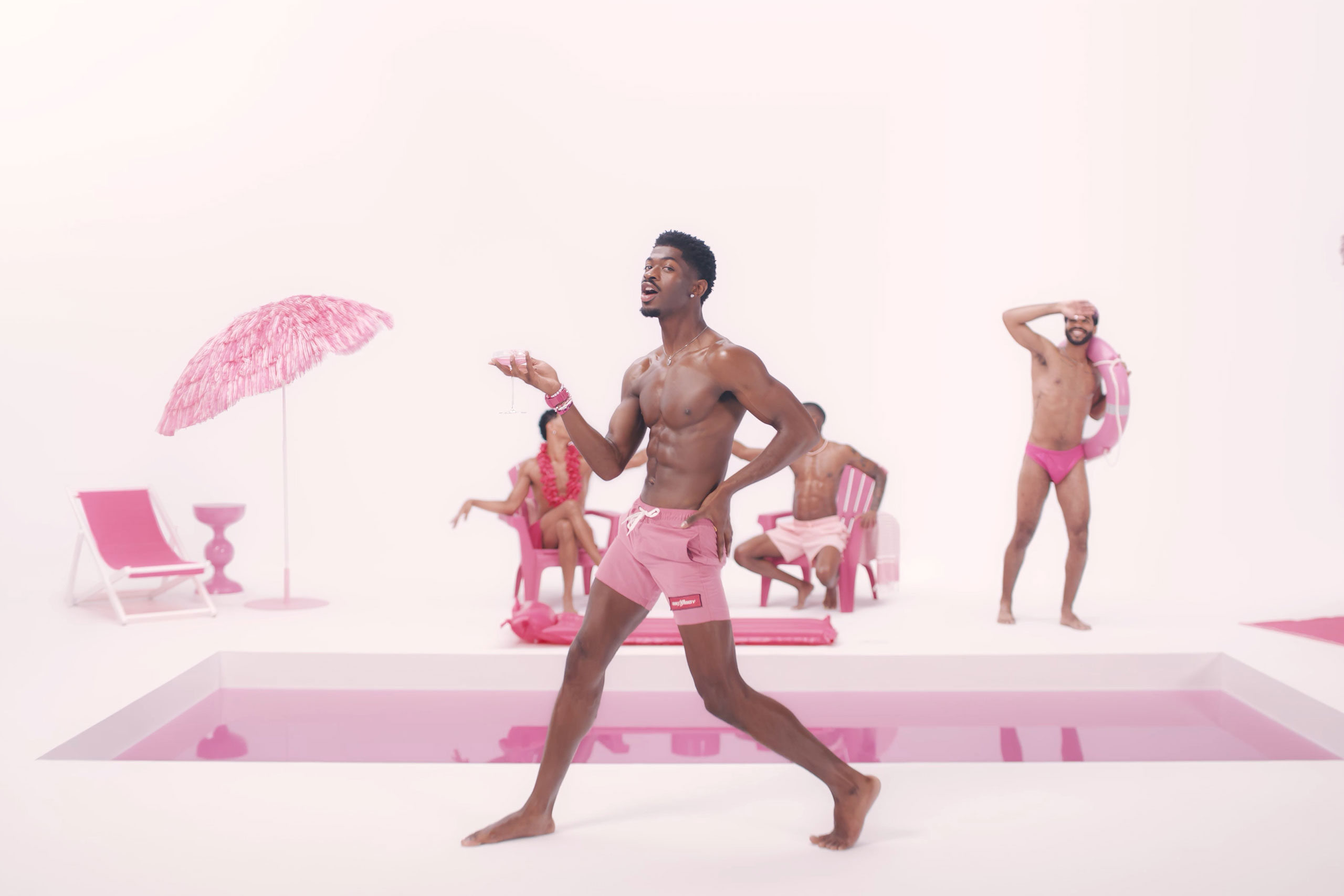 Lil Nas X has released new single 'HOTBOX' with a pink-themed music video