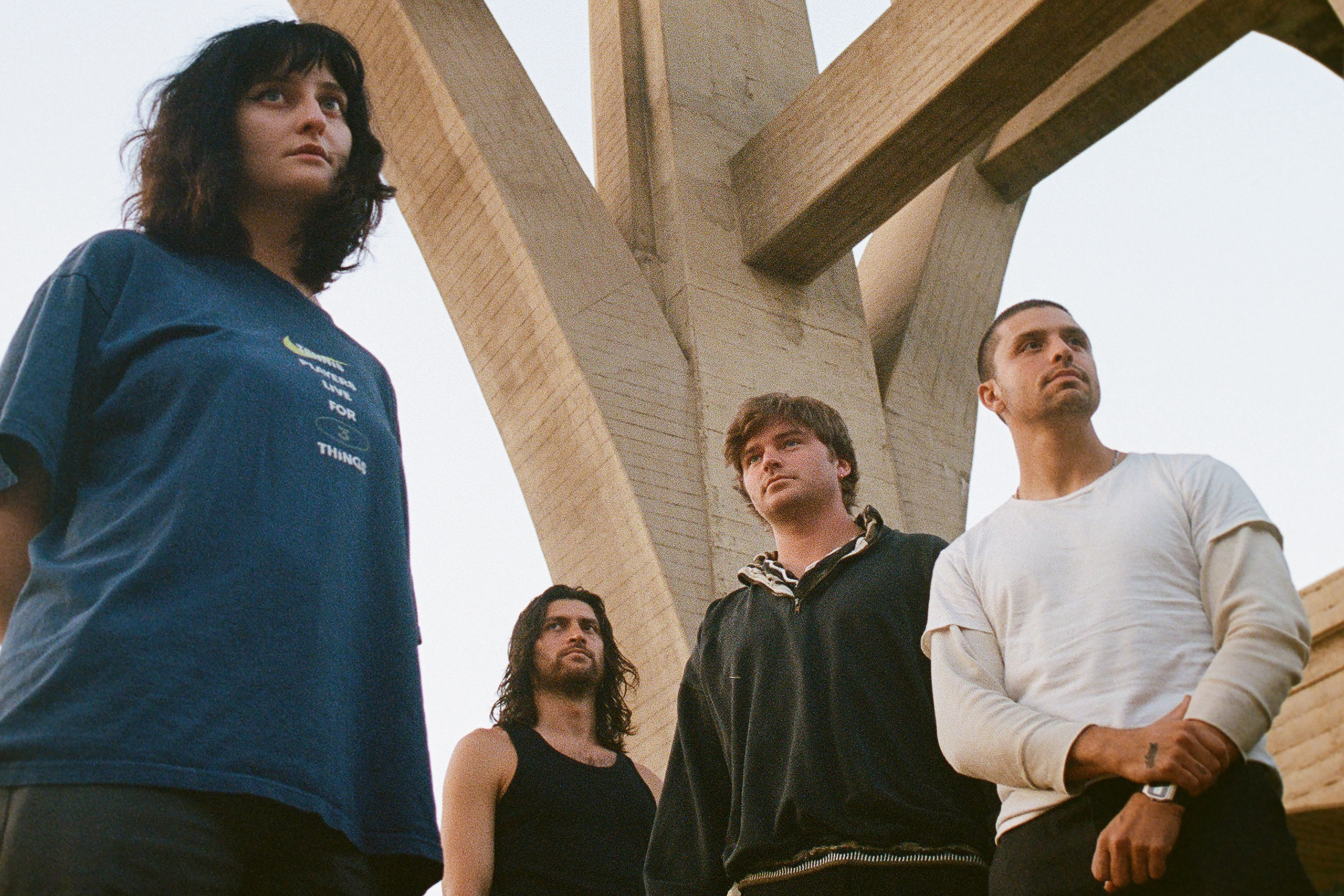 Kills Birds have signed to Lucky Number for their new EP 'Crave', teased with single 'Madison'