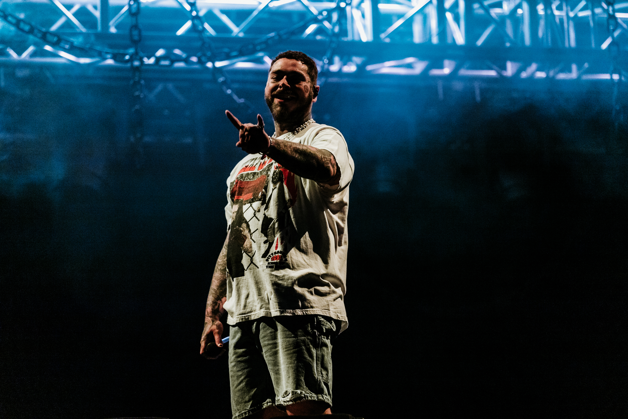 Nirvana's surviving members perform with Post Malone at SNL 50th anniversary concert