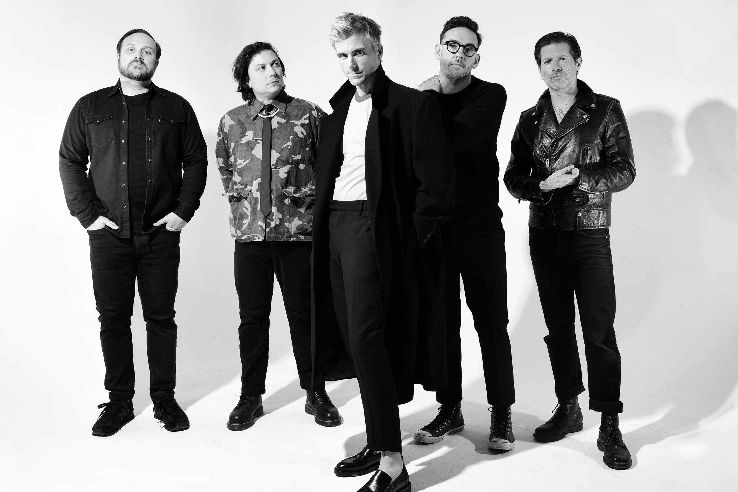 L.S. Dunes have confirmed two intimate UK shows for early 2025