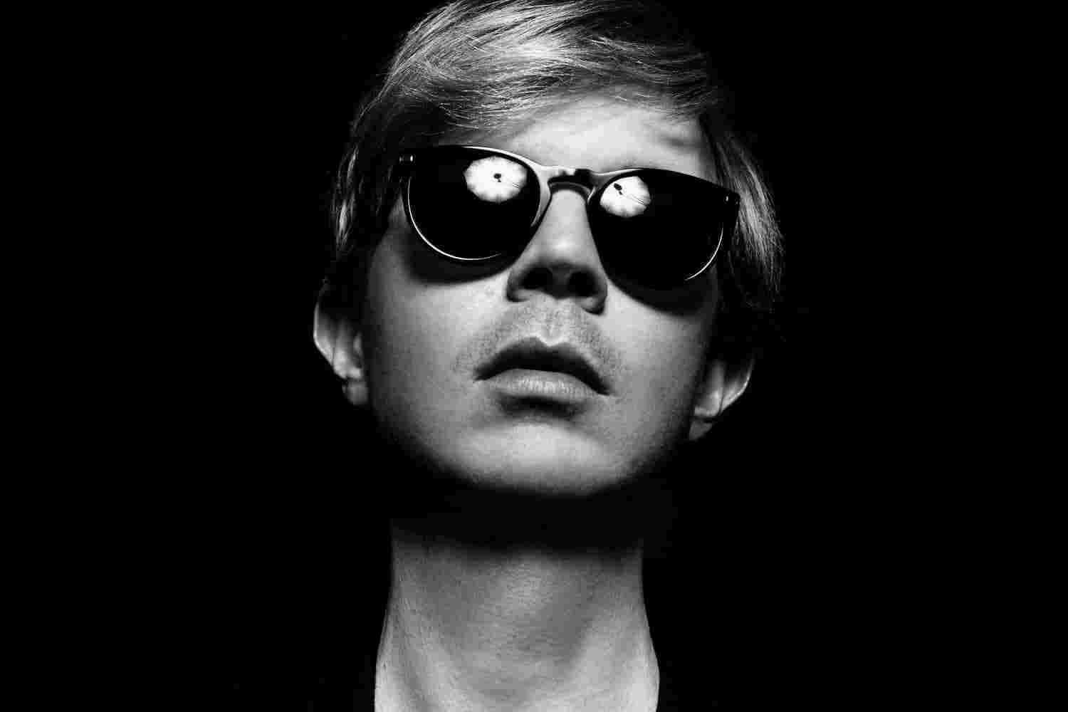 Someone has edited all of Beck's 'Wow' clips together and it sounds like this