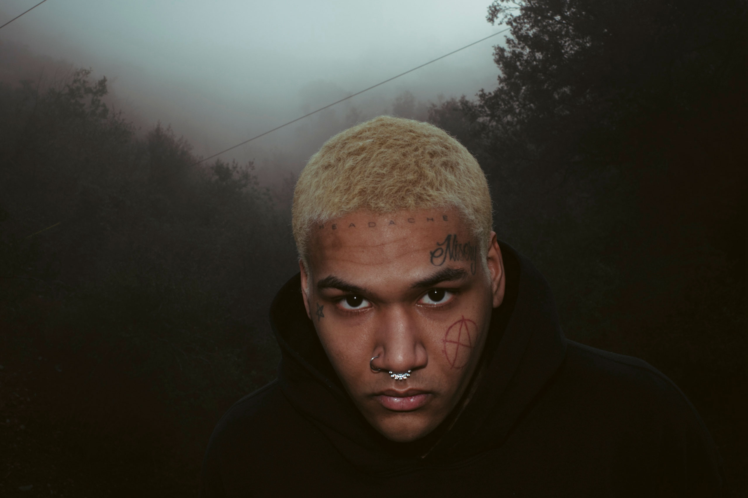 EKKSTACY has announced his third studio album 'Forever' for May, his first with a full band