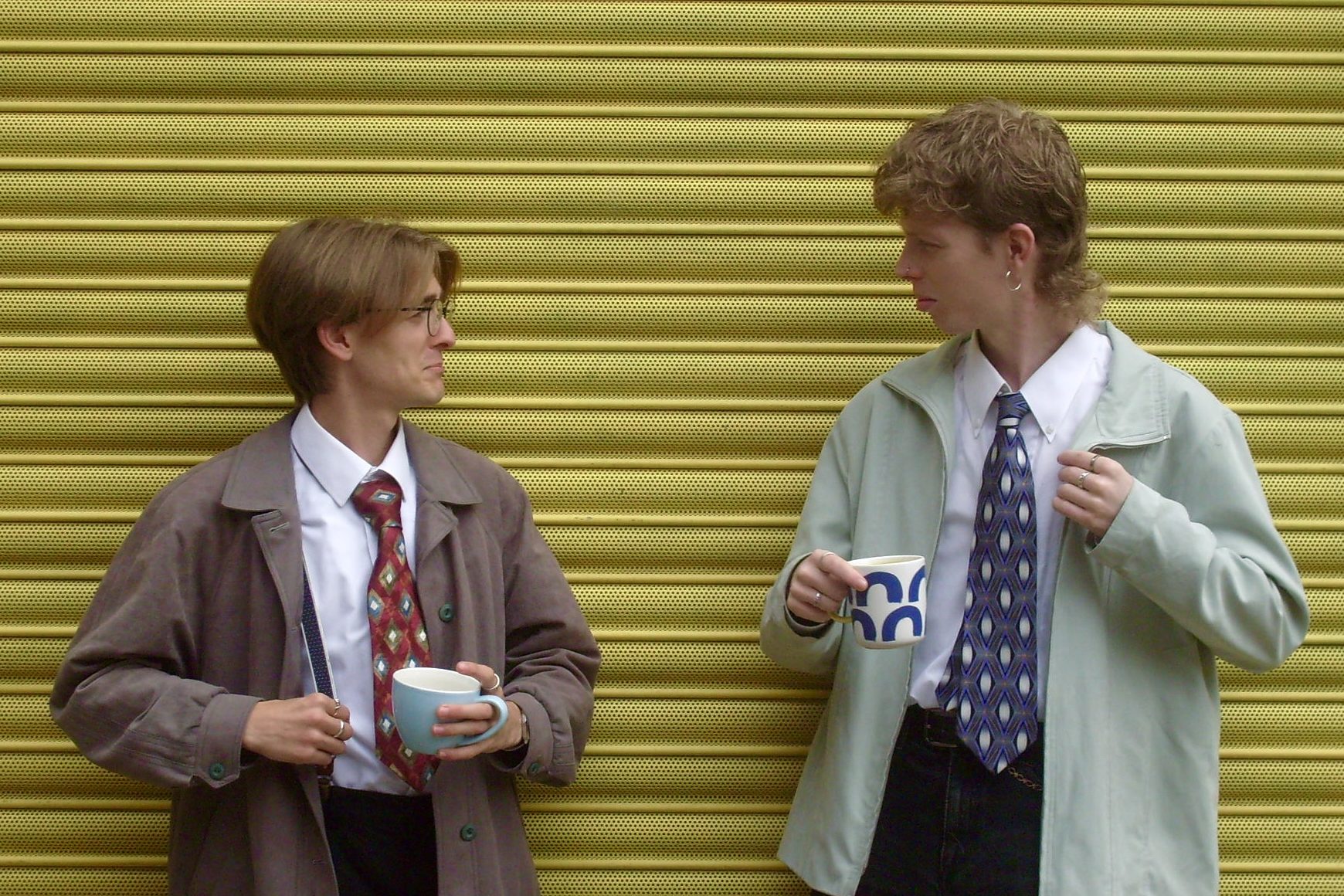 Super Market sign to Heist or Hit and release new single 'Instant Coffee'