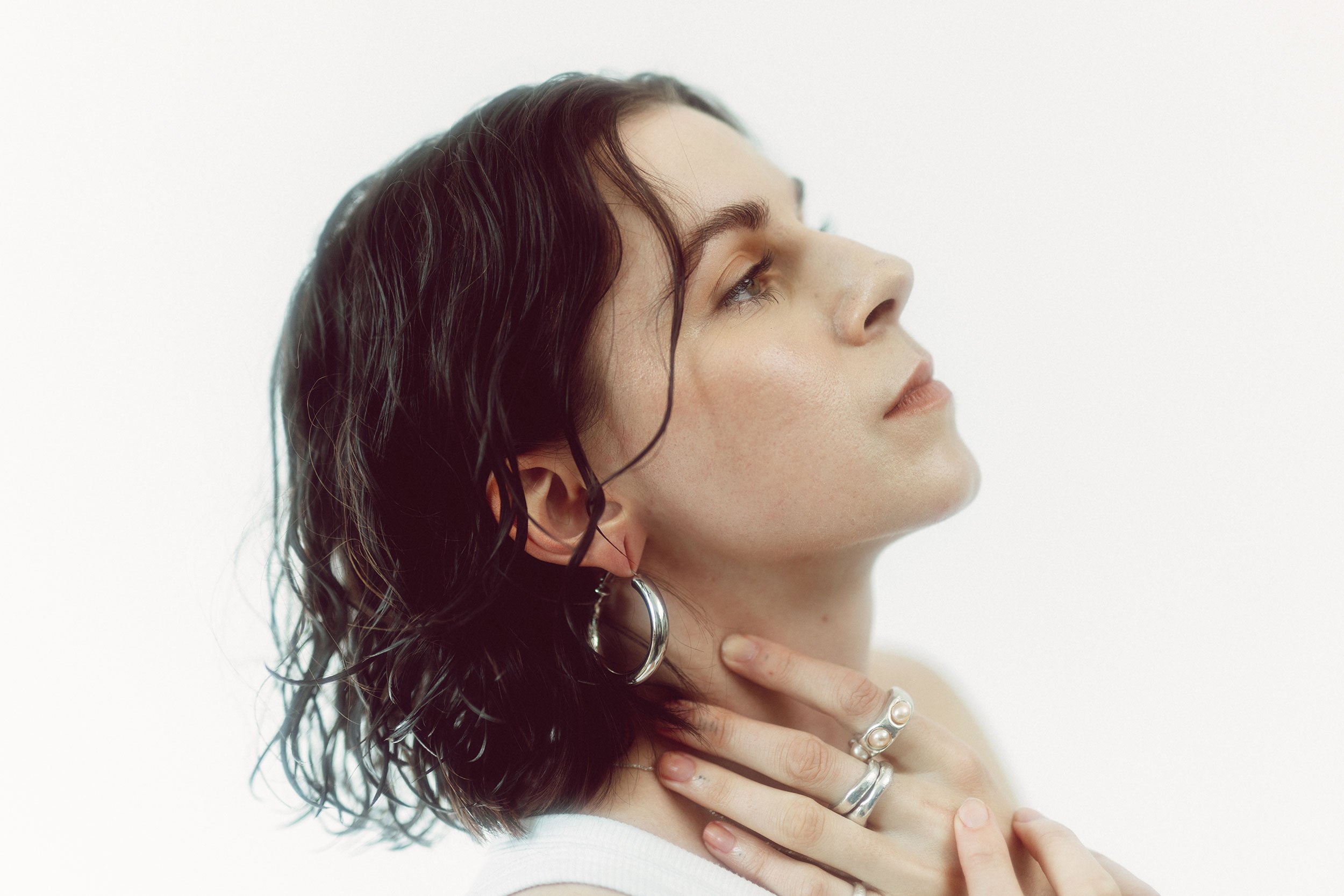 PVRIS will release a new mixtape of collabs, 'F.I.L.T.H.', this summer - check out 'The Blob', featuring Lights