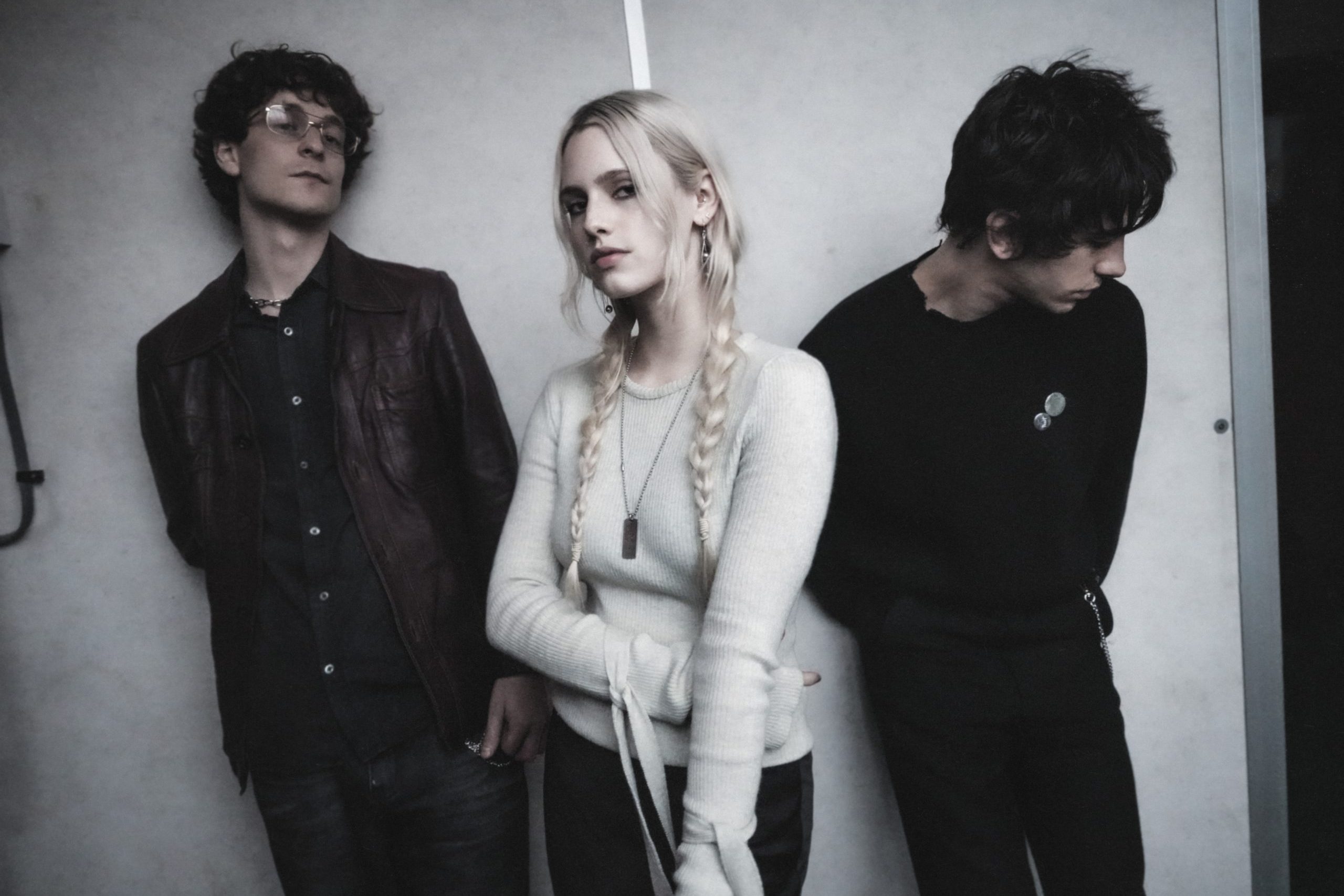 green star share new single 'replication'