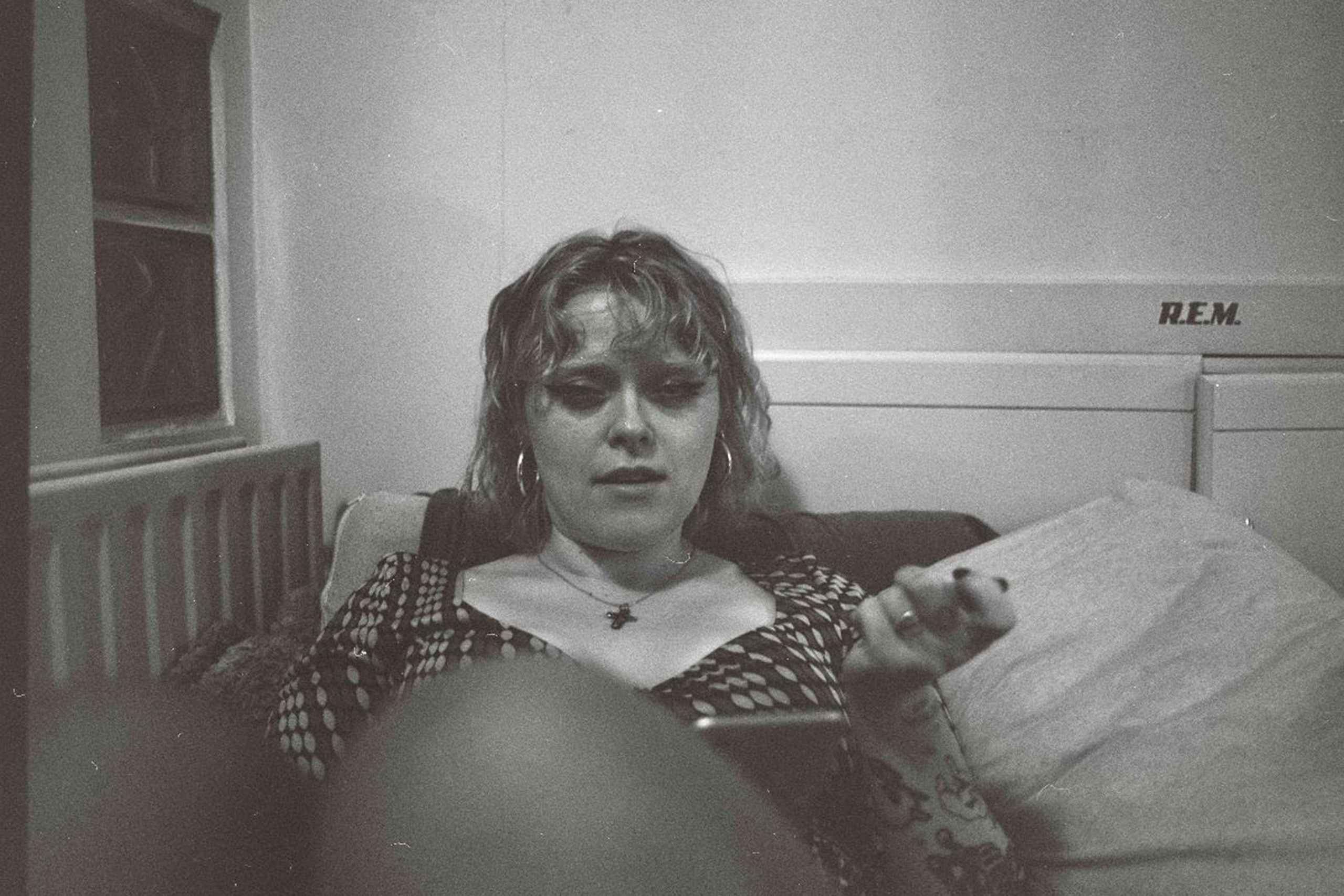 Annie-Dog has shared her David Gray-inspired single, 'Please Forgive Me, David Gray'