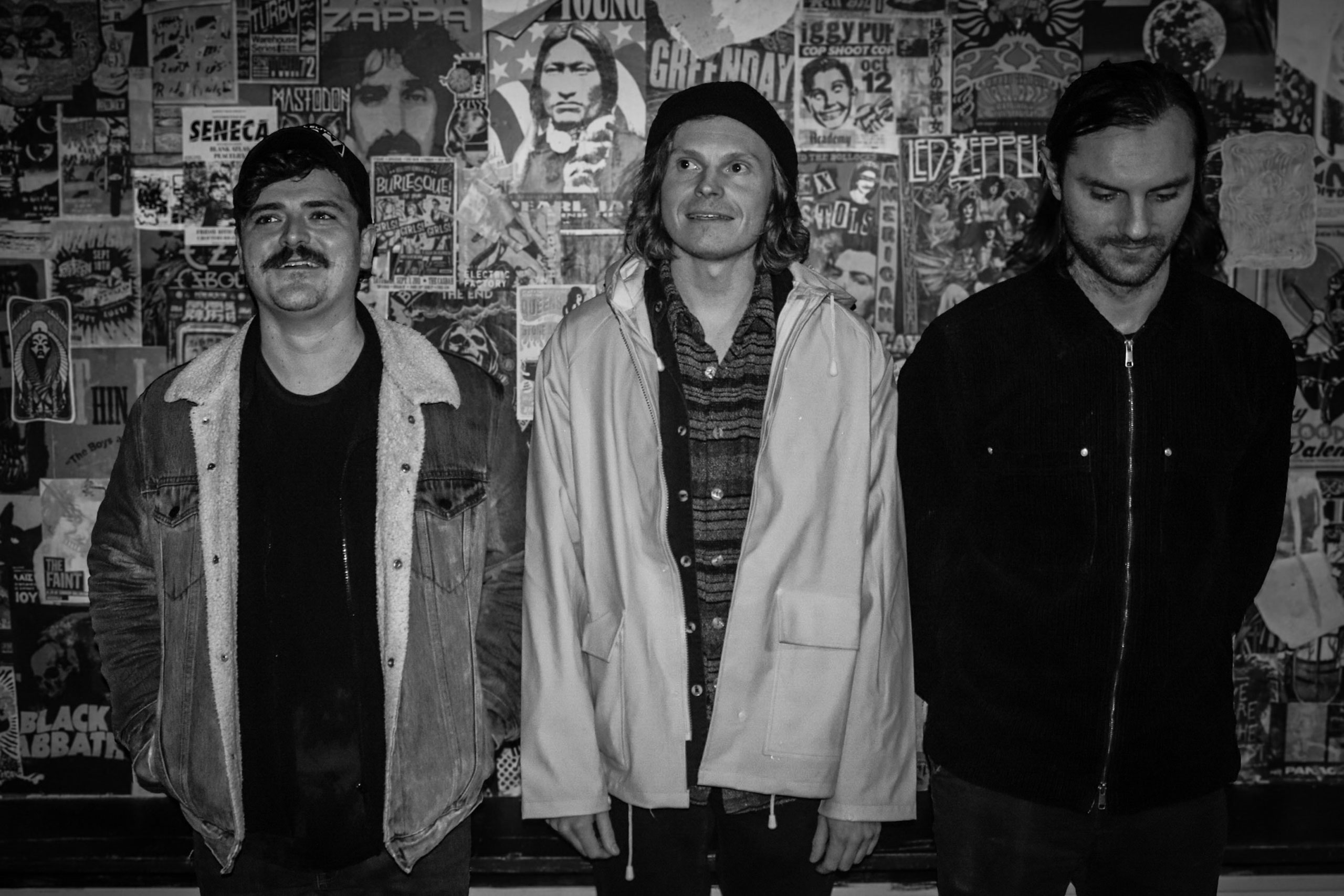 Reading band doops have shared their new single 'everything's fine'