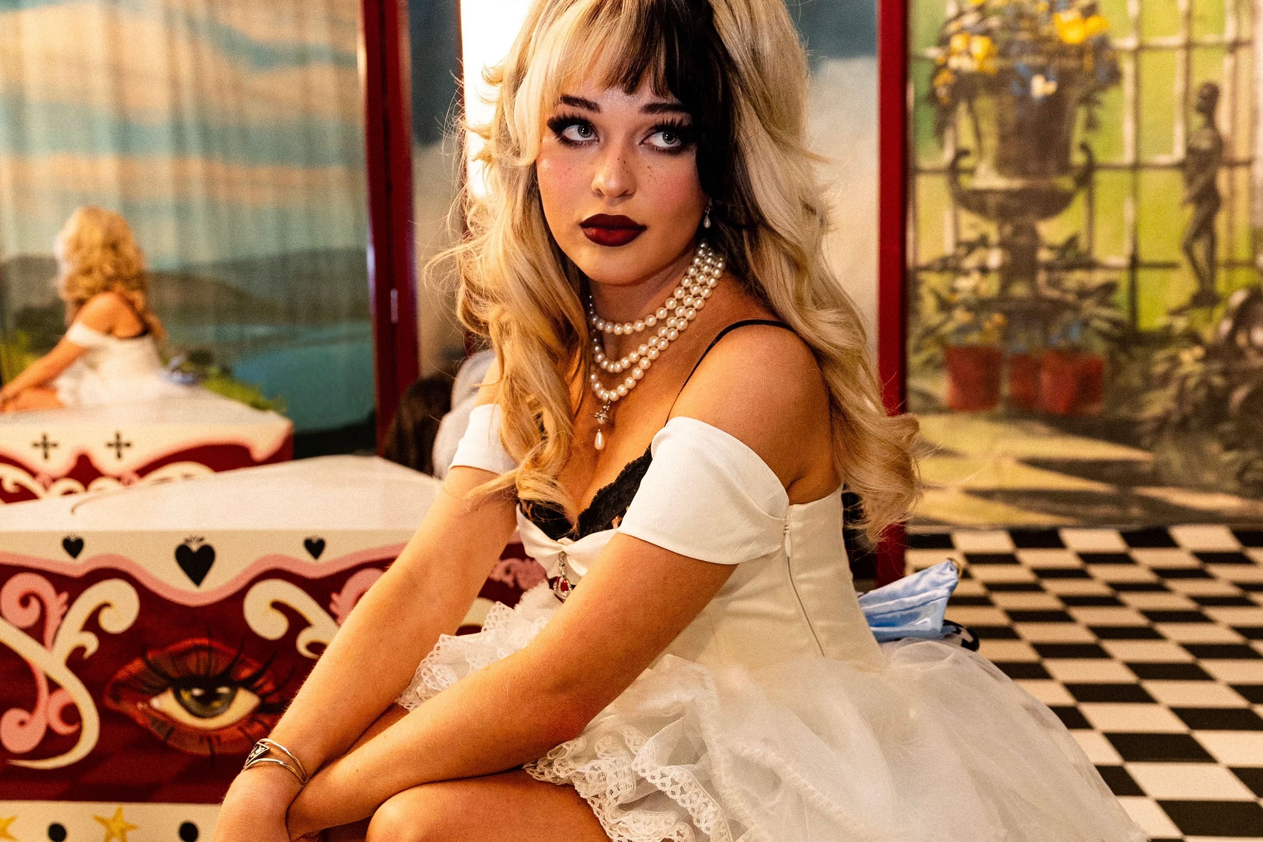 Luvcat has released a string version of debut single 'Matador' for its one-year anniversary