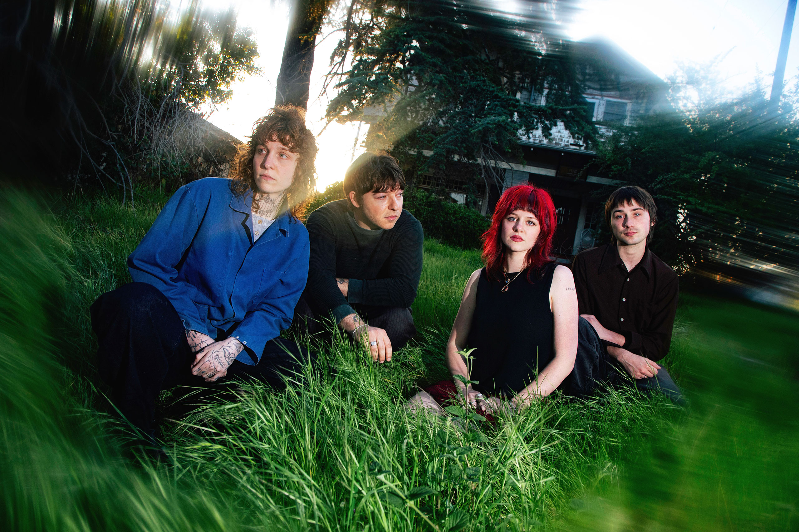 Rocket have shared their dreamy new alt-rock single 'Crossing Fingers'