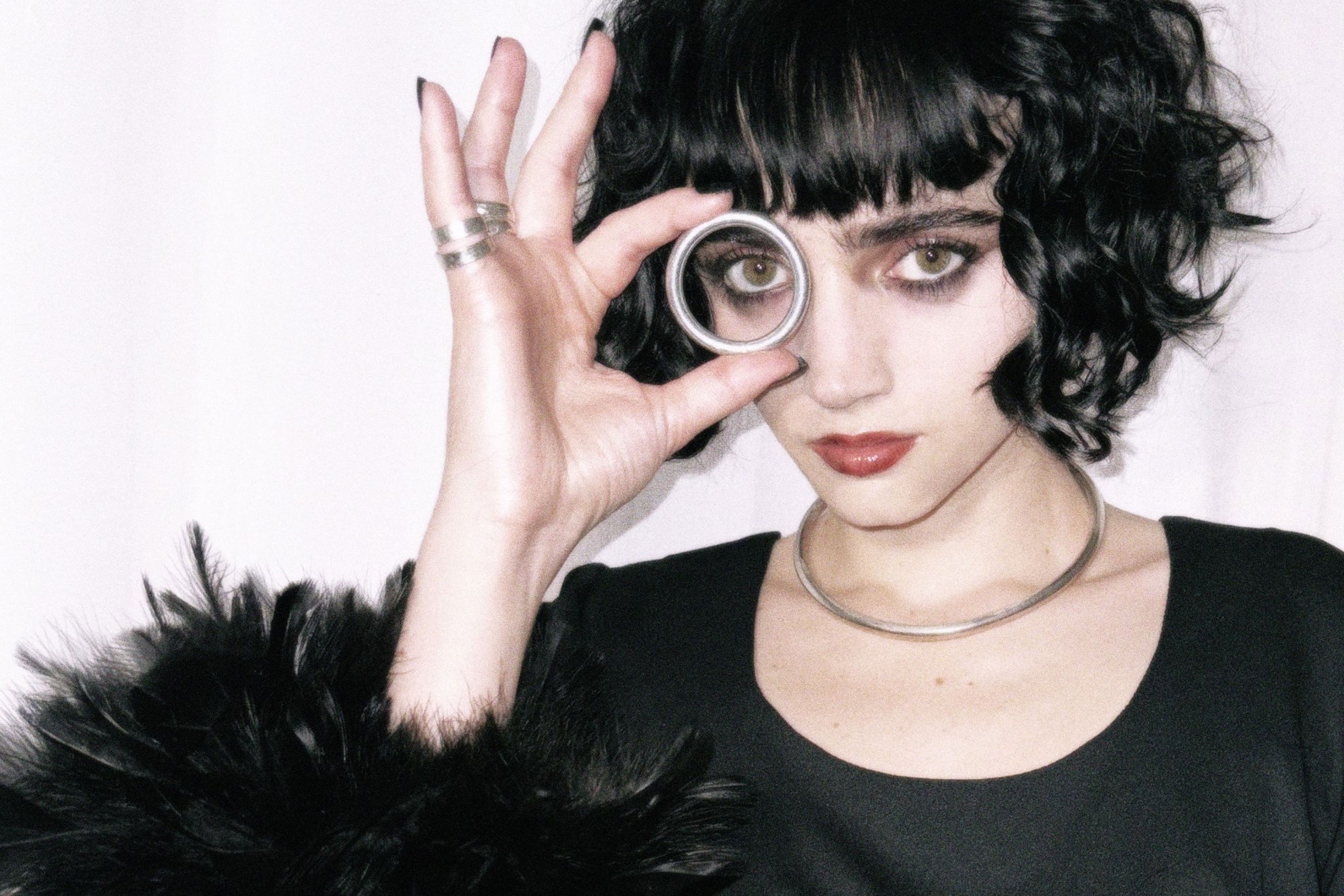 Sir Chloe has announced second album 'Swallow The Knife' and a North American tour