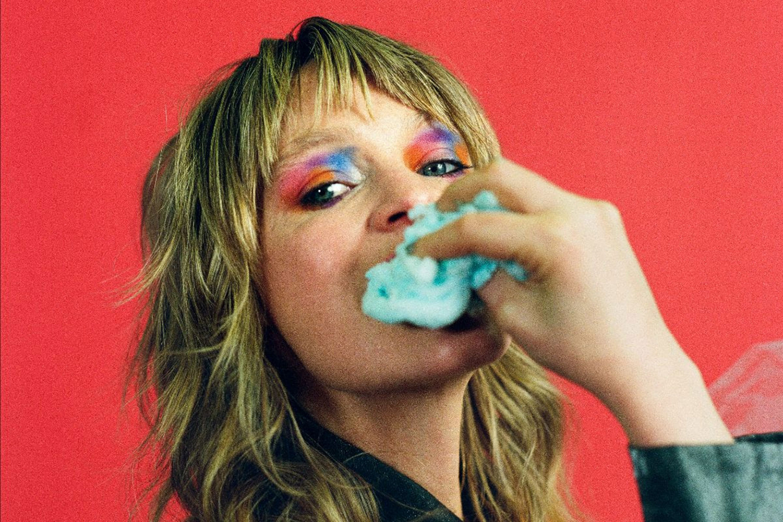 Billy Nomates has released new single 'Plans' from her third album 'Metalhorse'