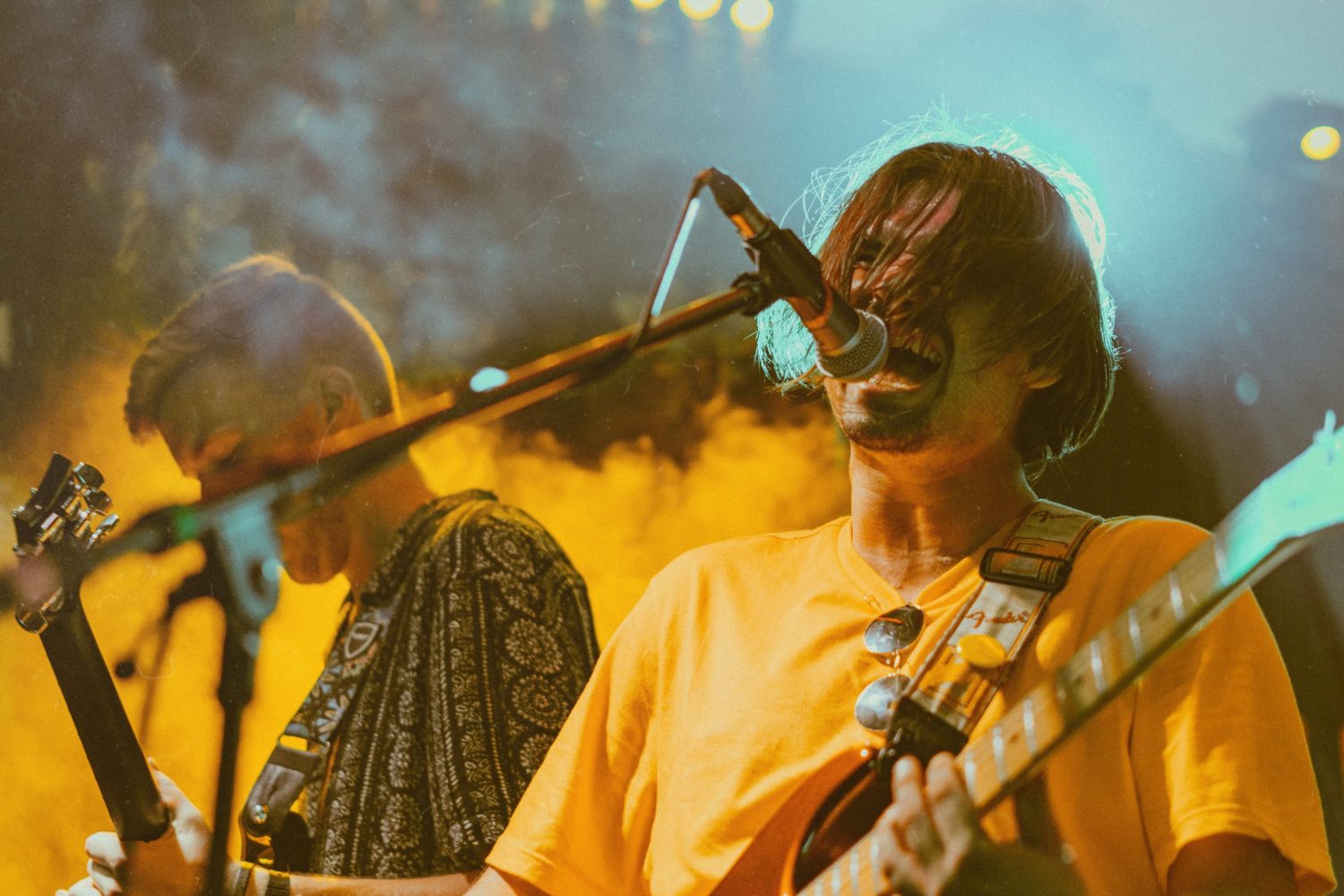 Alex Tracey has dropped a brand new single, Take Me To The Other Side'