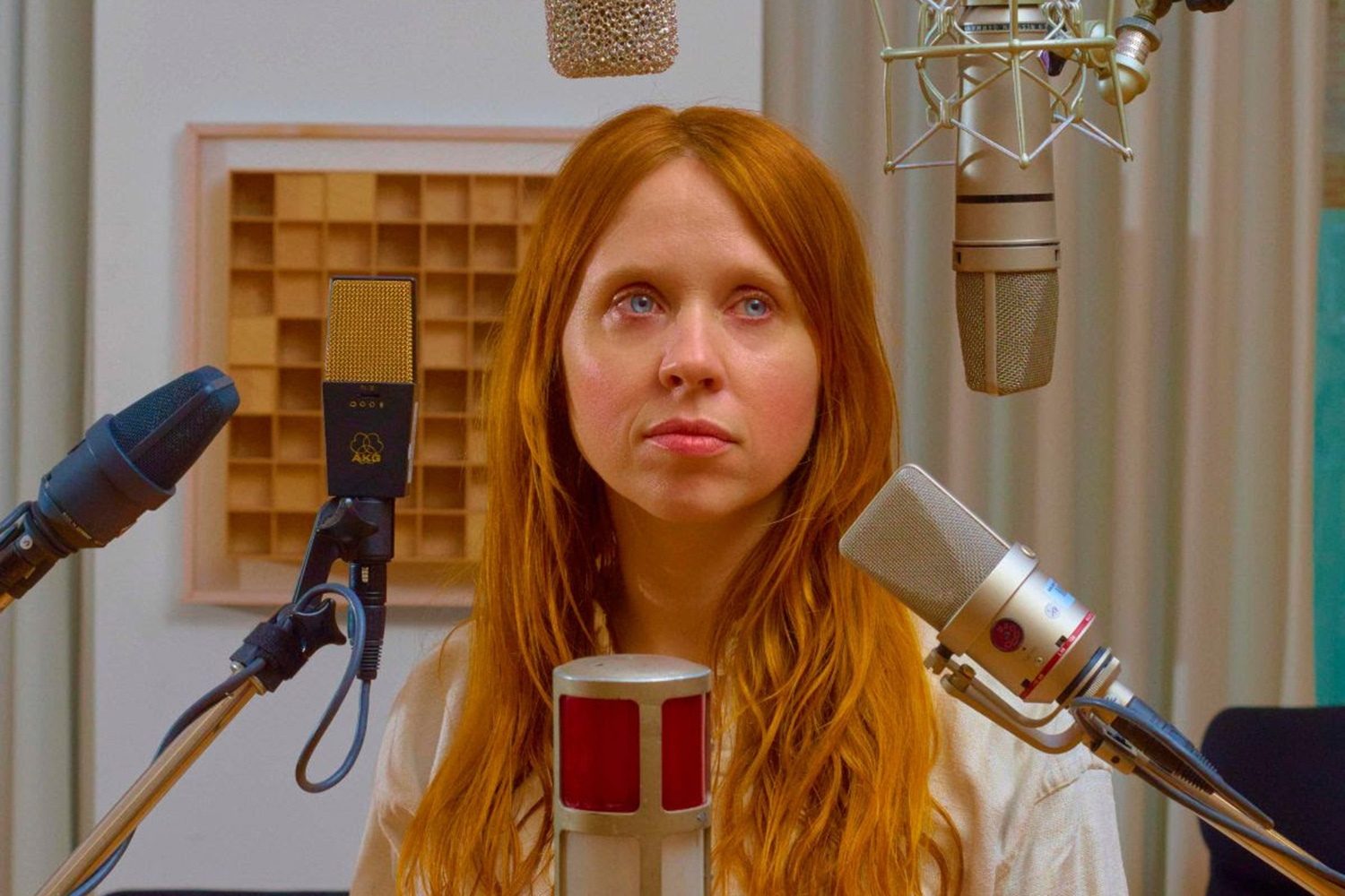 Holly Herndon has shared a new single, ‘Frontier’, from her upcoming new album