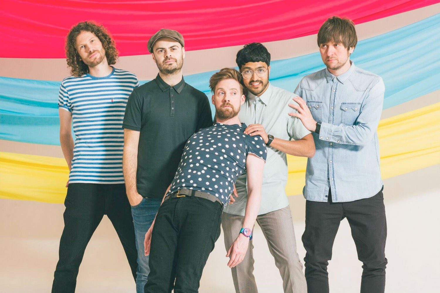 Kaiser Chiefs stay poptastic with 'Hole In My Soul'
