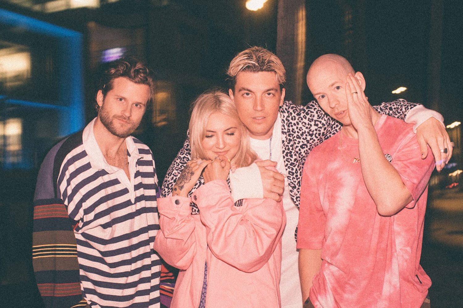 LANY have teamed up with Julia Michaels for their new track, ‘okay’
