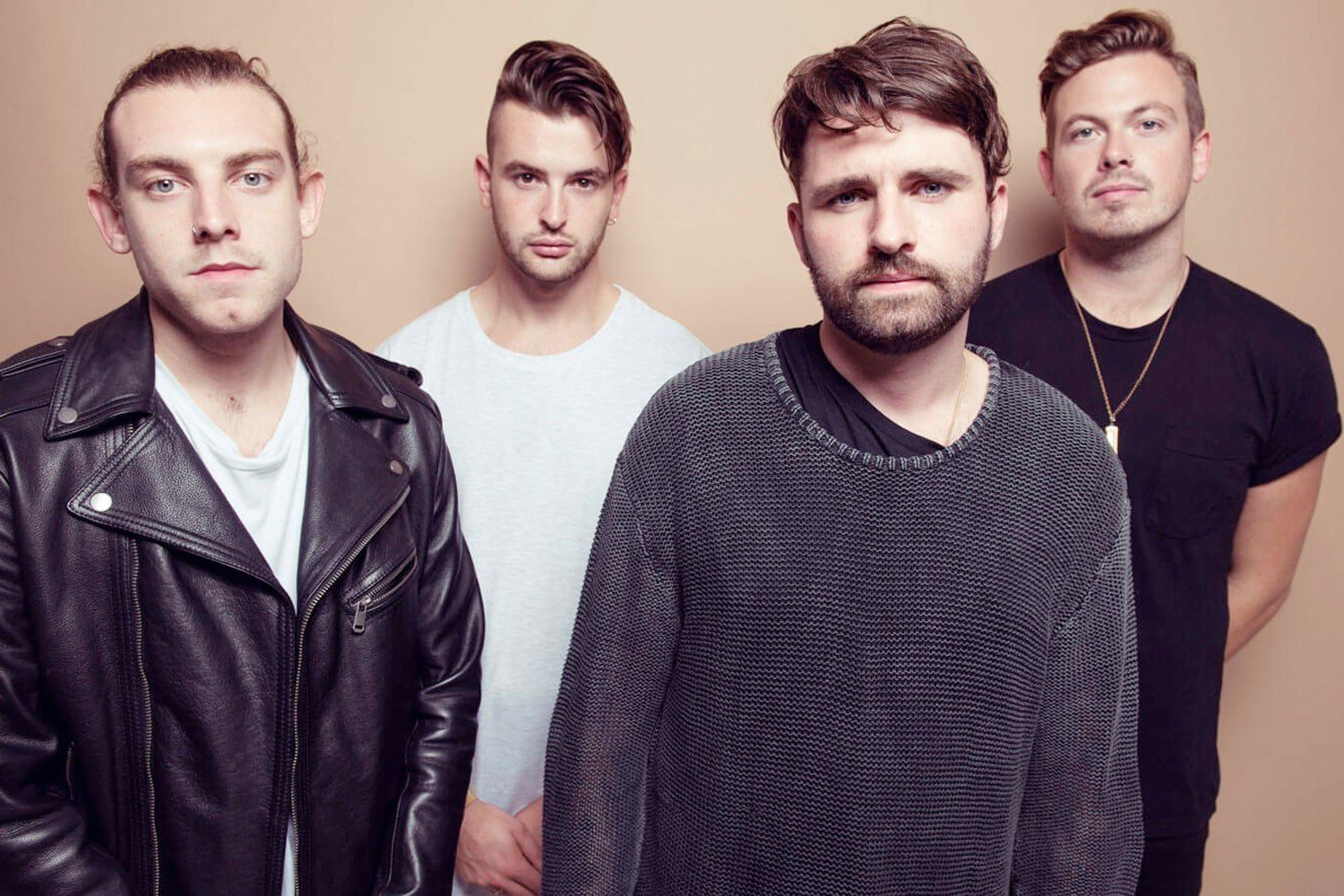 Lower Than Atlantis and Milk Teeth announce Reading & Leeds warm-up show