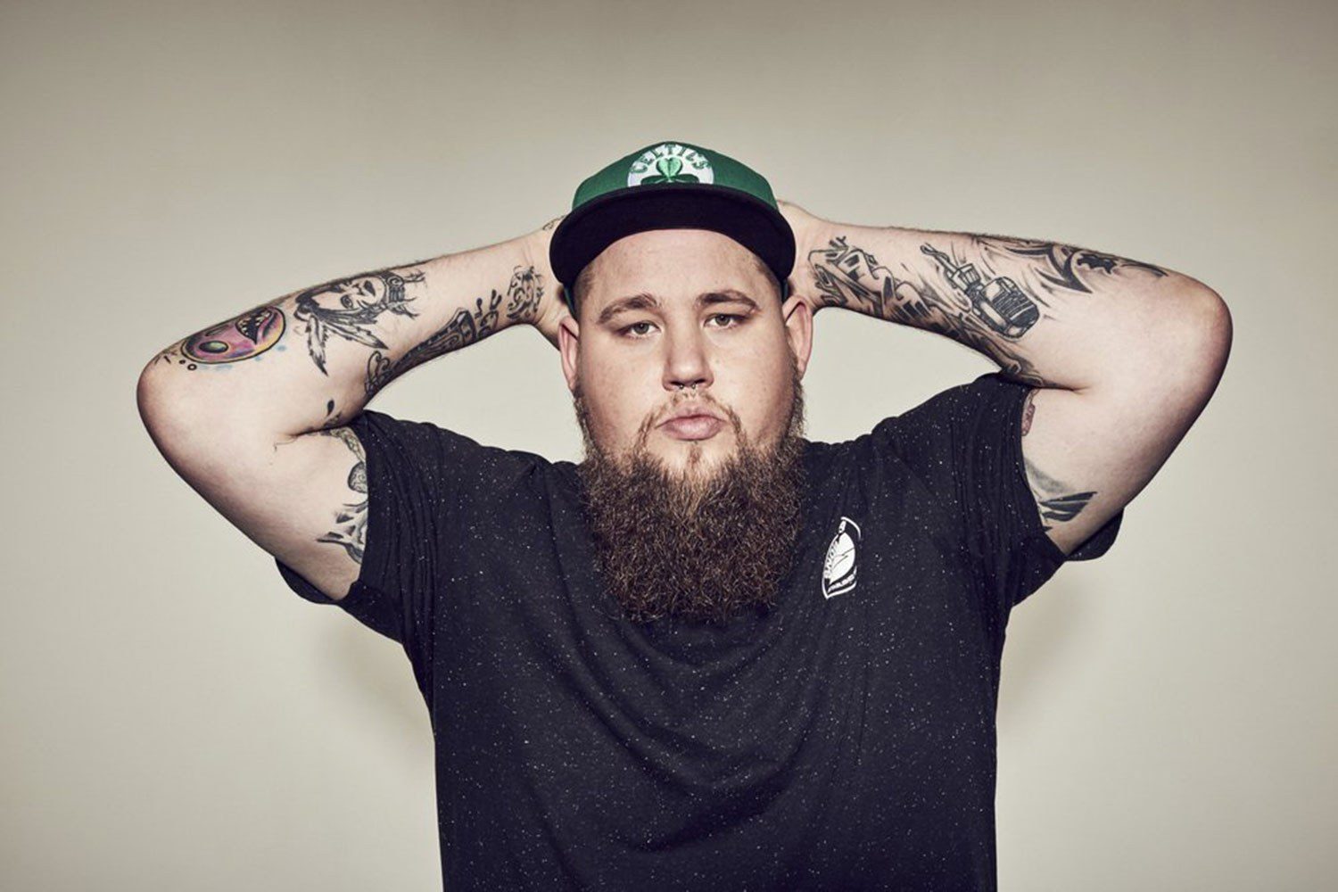 Rag’N’Bone Man to play pretty big UK tour next April
